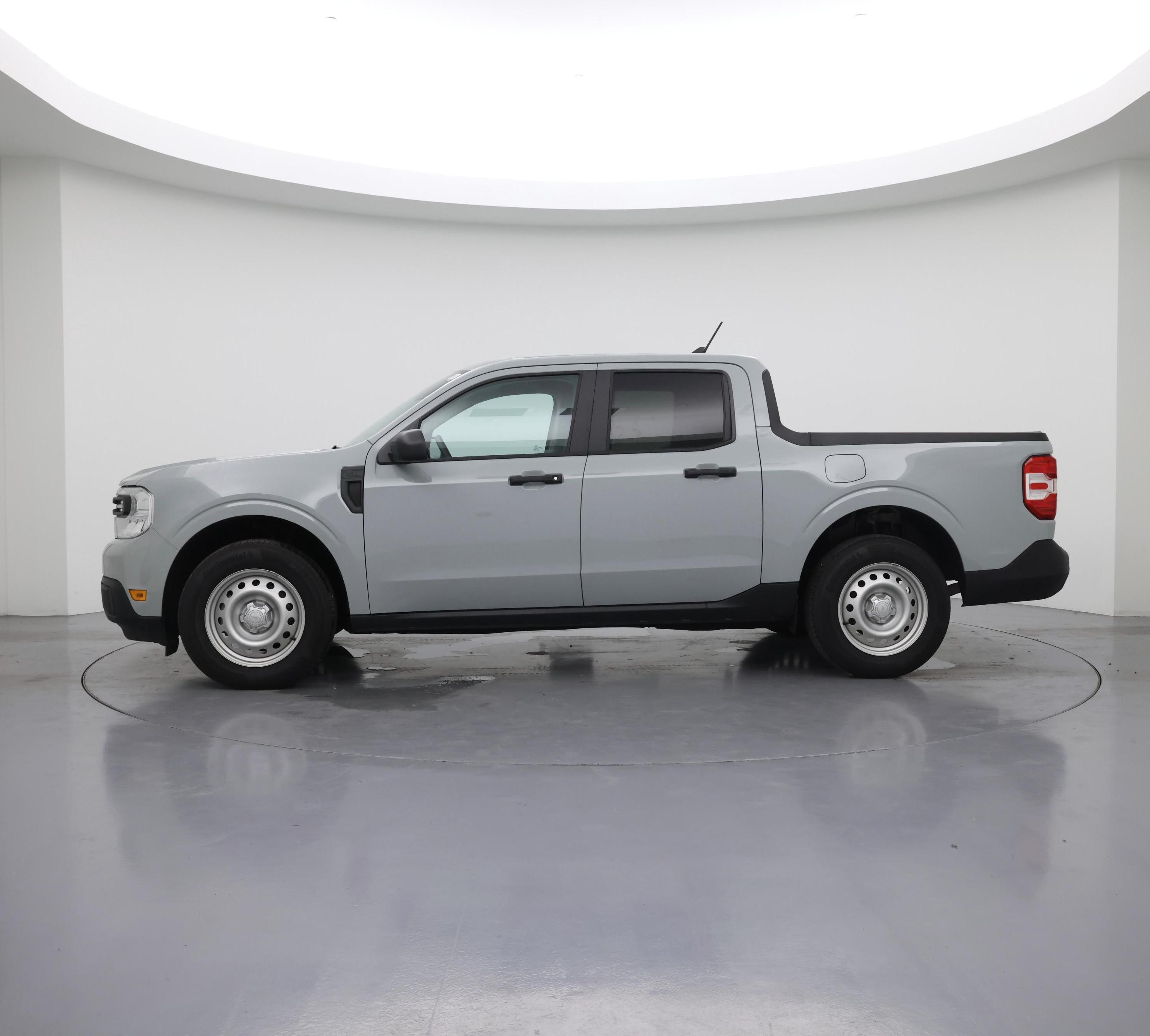 Thumbnail: 2022 Ford Maverick - 3