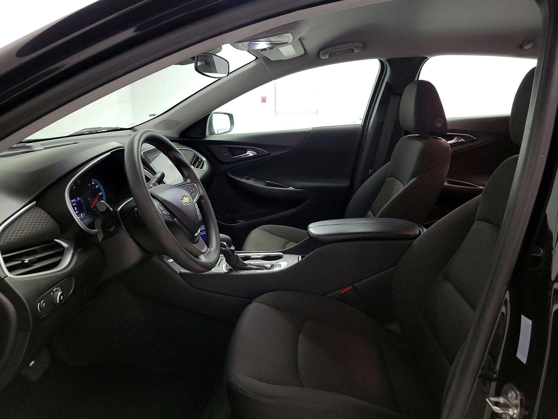 Thumbnail: 2023 Chevrolet Malibu - 11