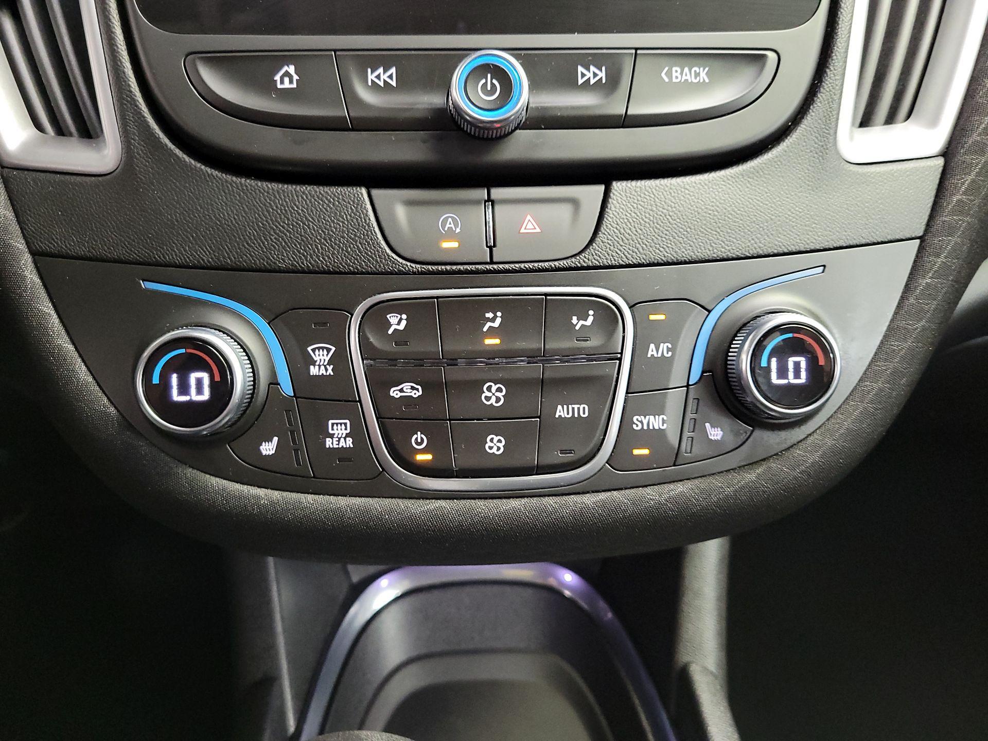 Thumbnail: 2023 Chevrolet Malibu - 16