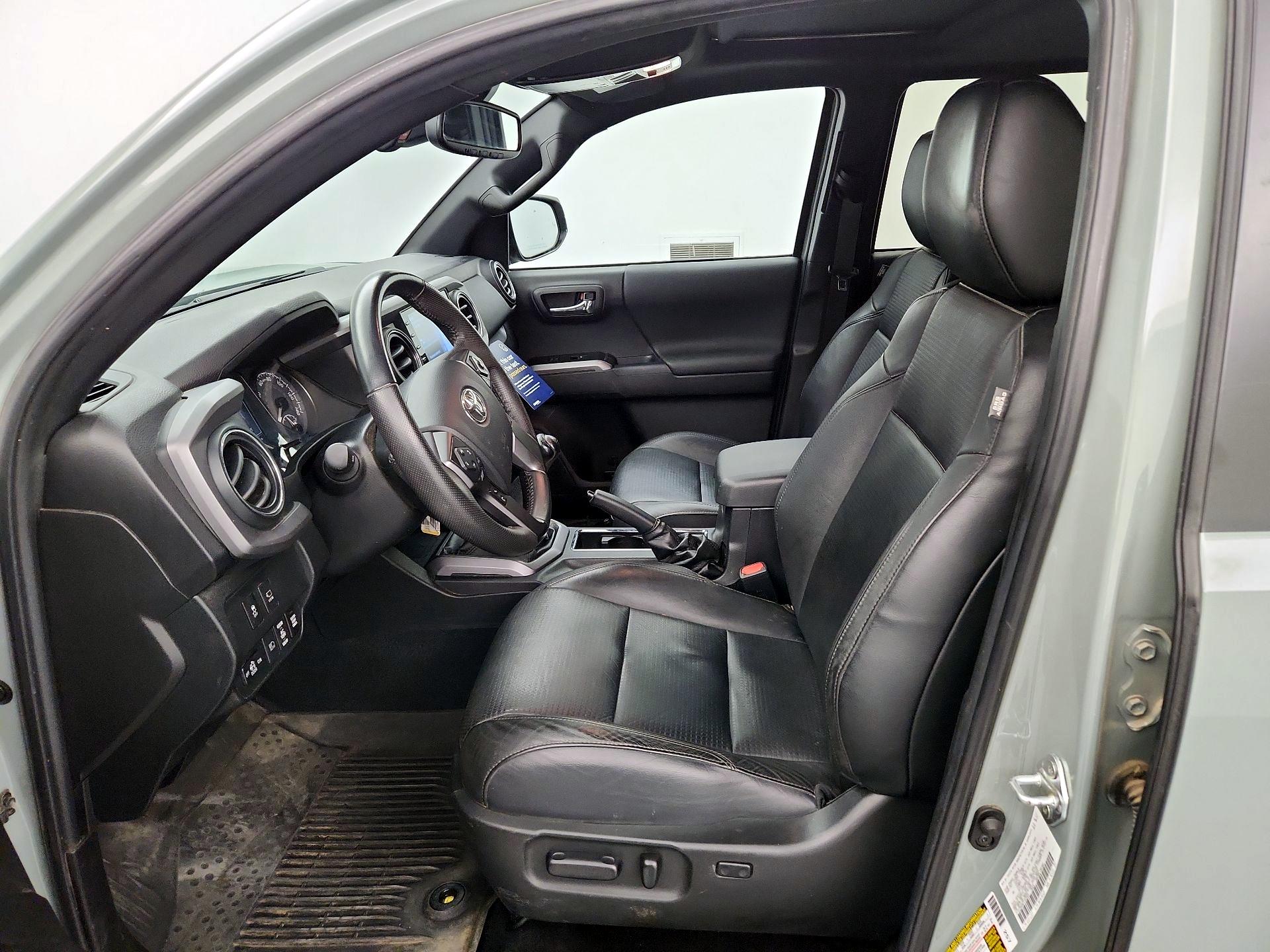 Thumbnail: 2023 Toyota Tacoma - 11