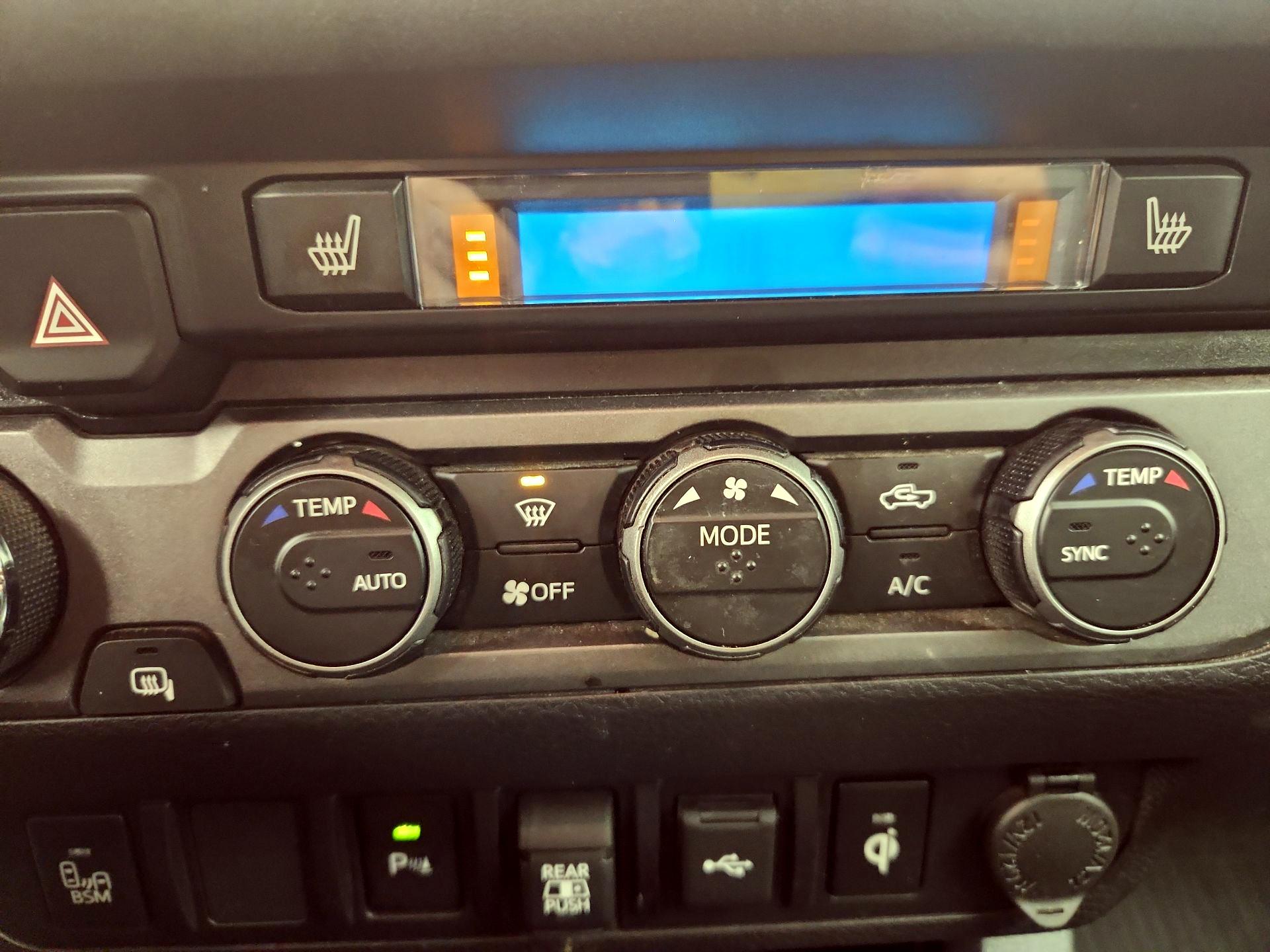 Thumbnail: 2023 Toyota Tacoma - 16