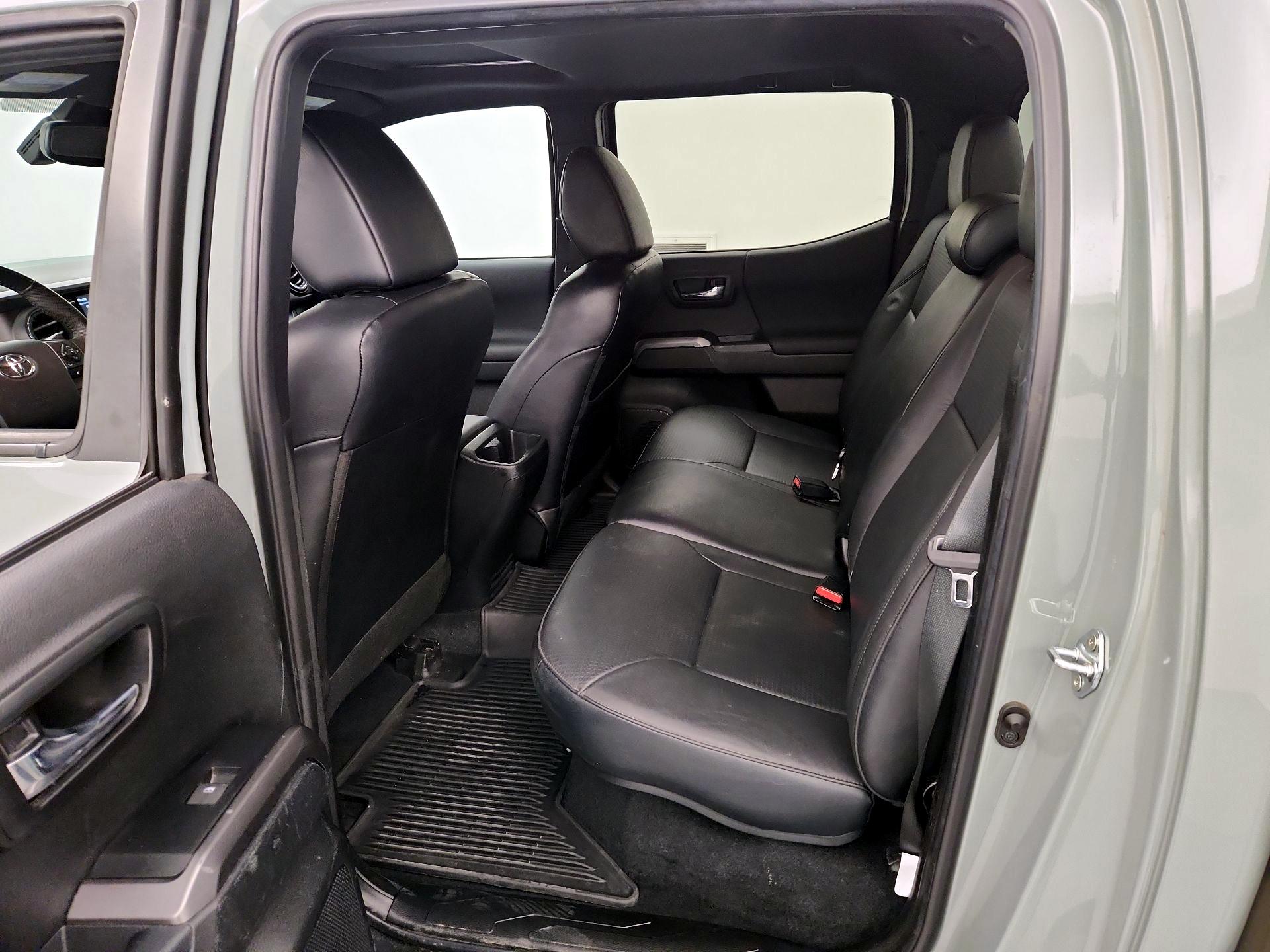 Thumbnail: 2023 Toyota Tacoma - 19