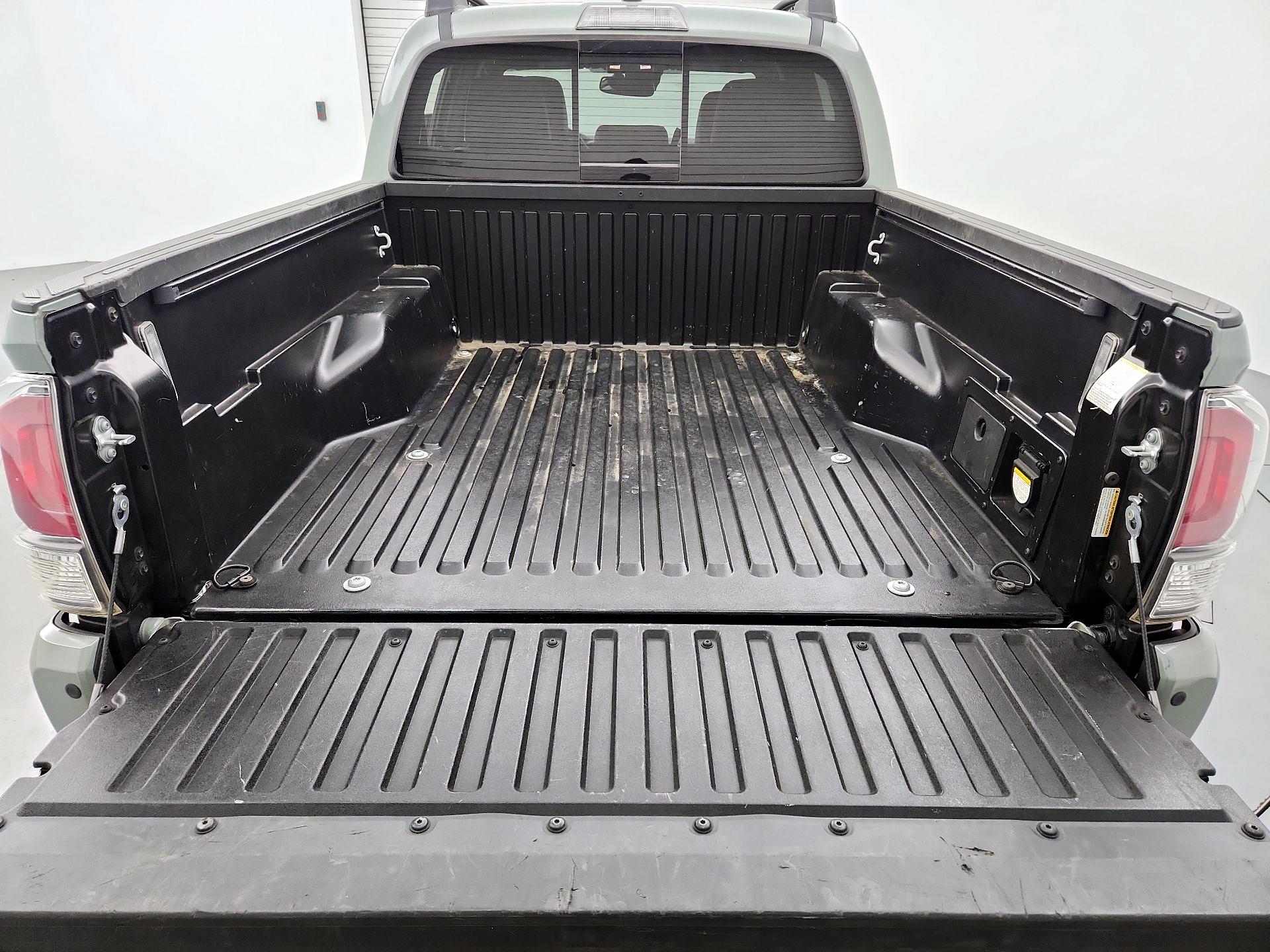 Thumbnail: 2023 Toyota Tacoma - 20