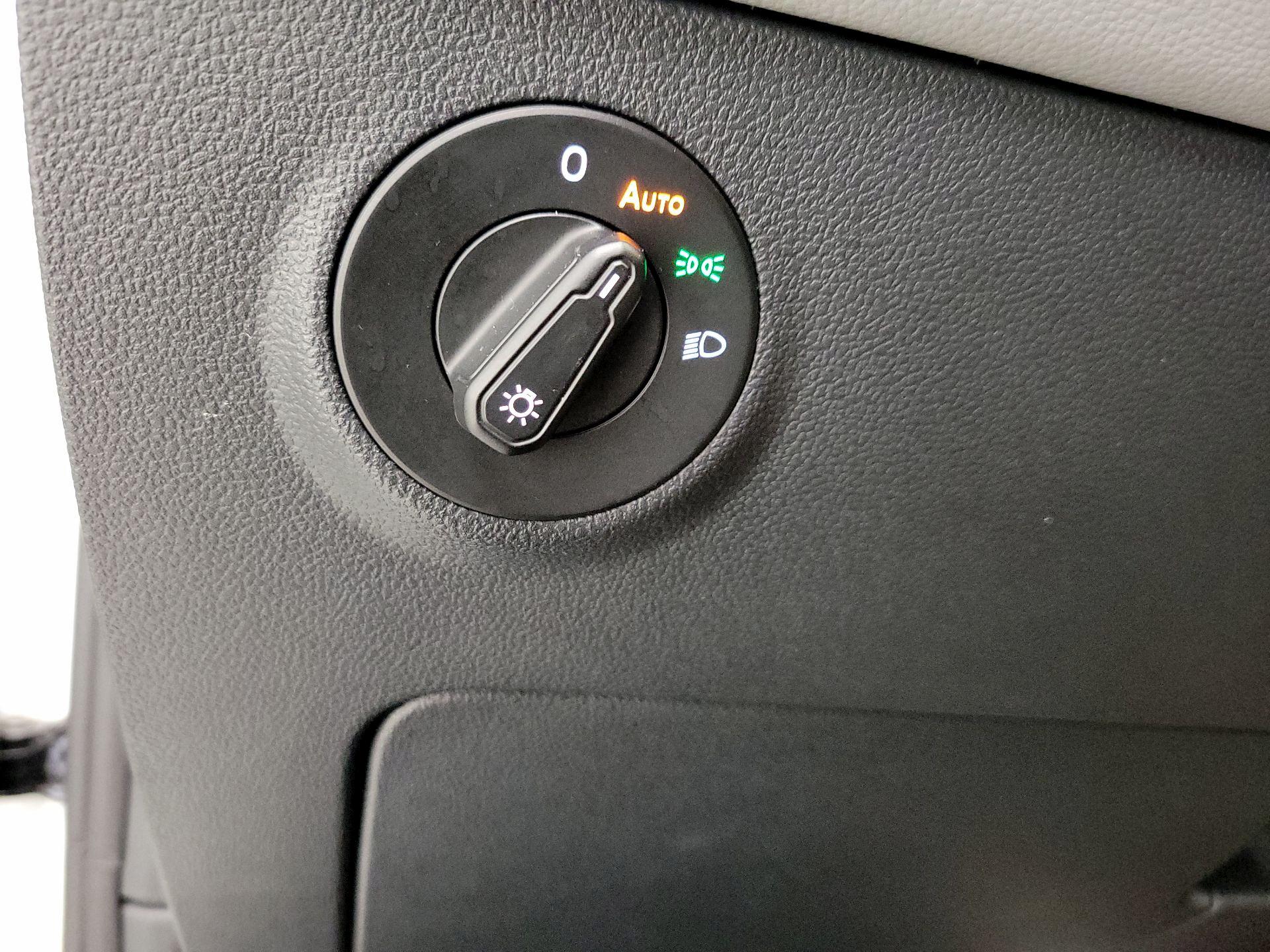 Thumbnail: 2024 Volkswagen Taos - 13