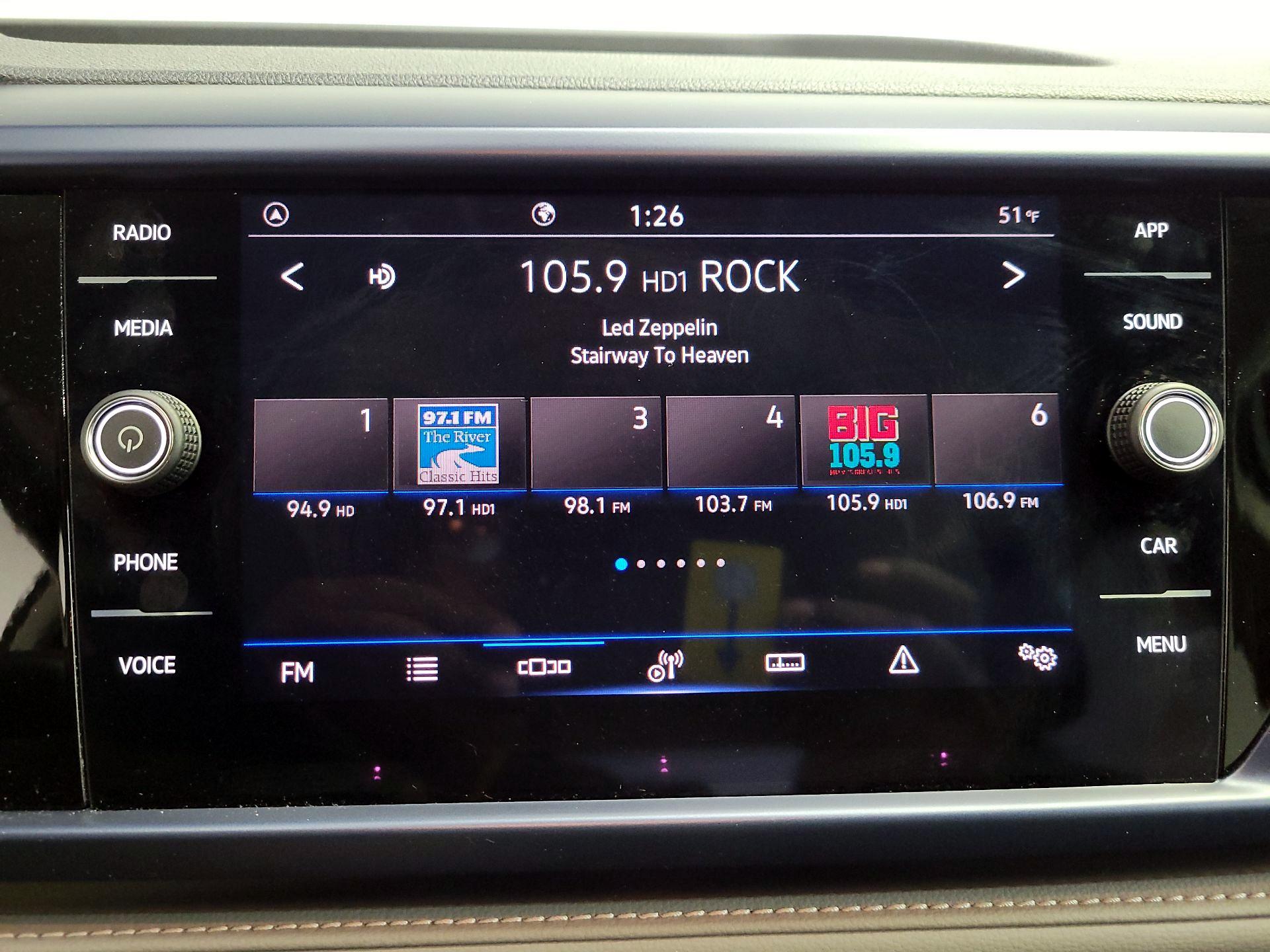 Thumbnail: 2024 Volkswagen Taos - 15