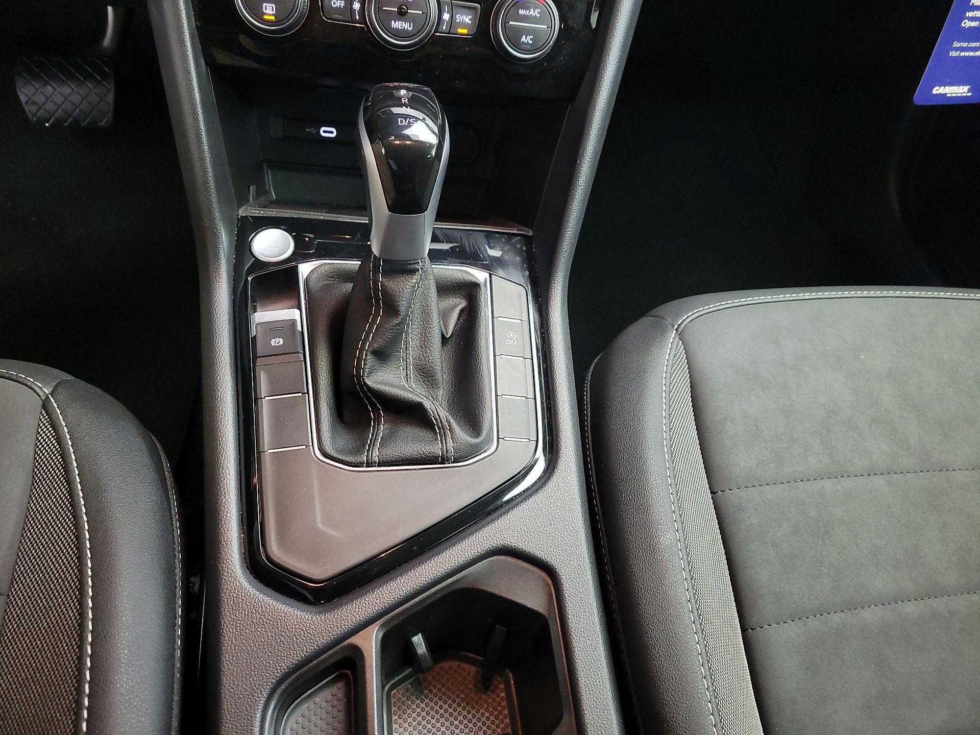 Thumbnail: 2024 Volkswagen Taos - 17