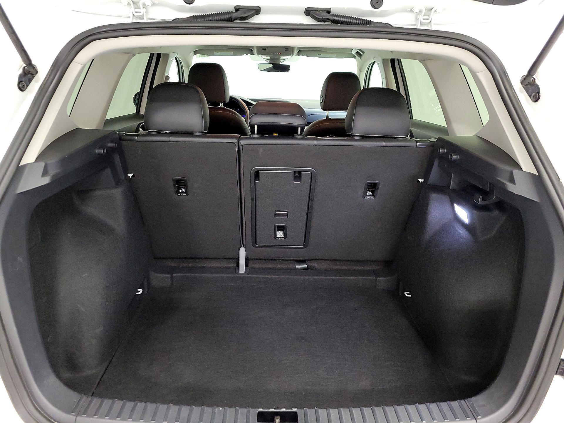 Thumbnail: 2024 Volkswagen Taos - 20