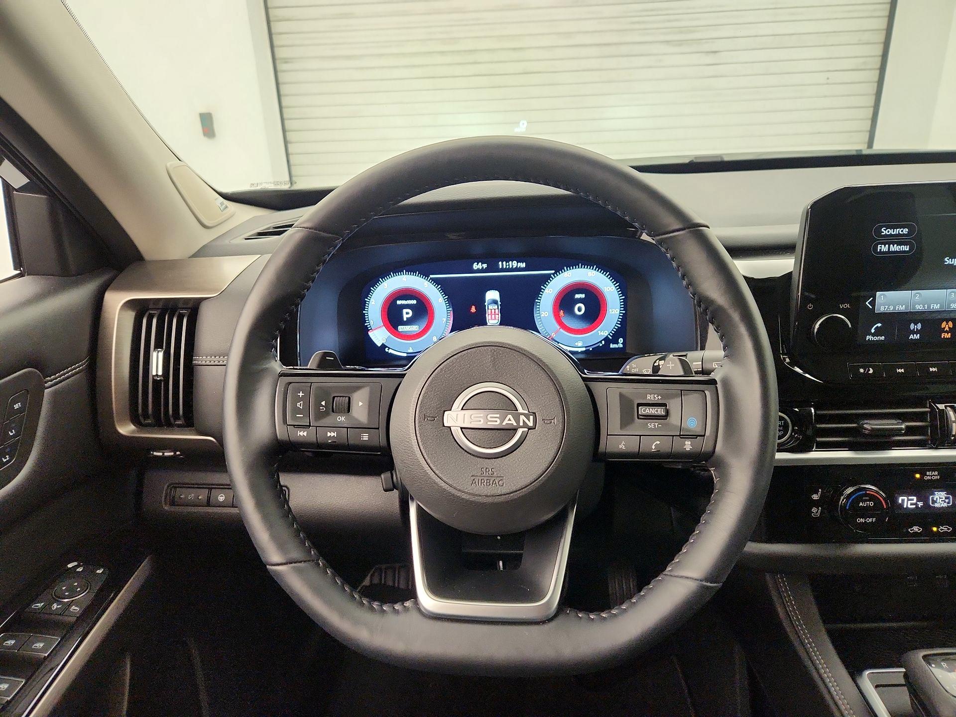 Thumbnail: 2024 Nissan Pathfinder - 10