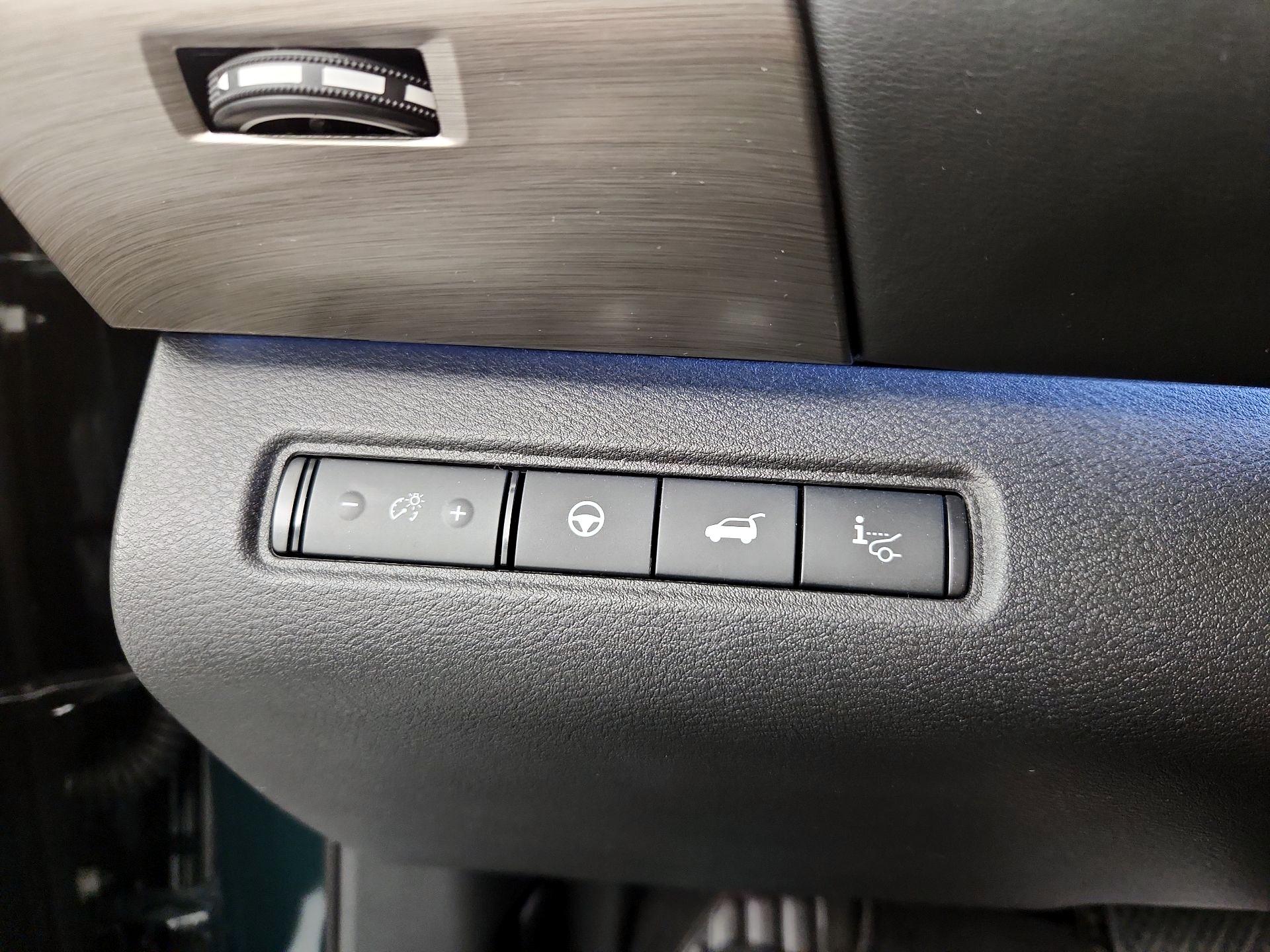 Thumbnail: 2024 Nissan Pathfinder - 13