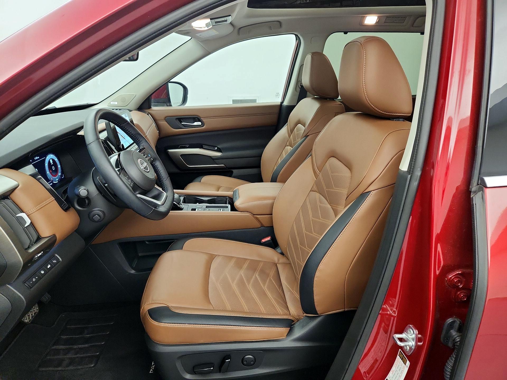 Thumbnail: 2024 Nissan Pathfinder - 11