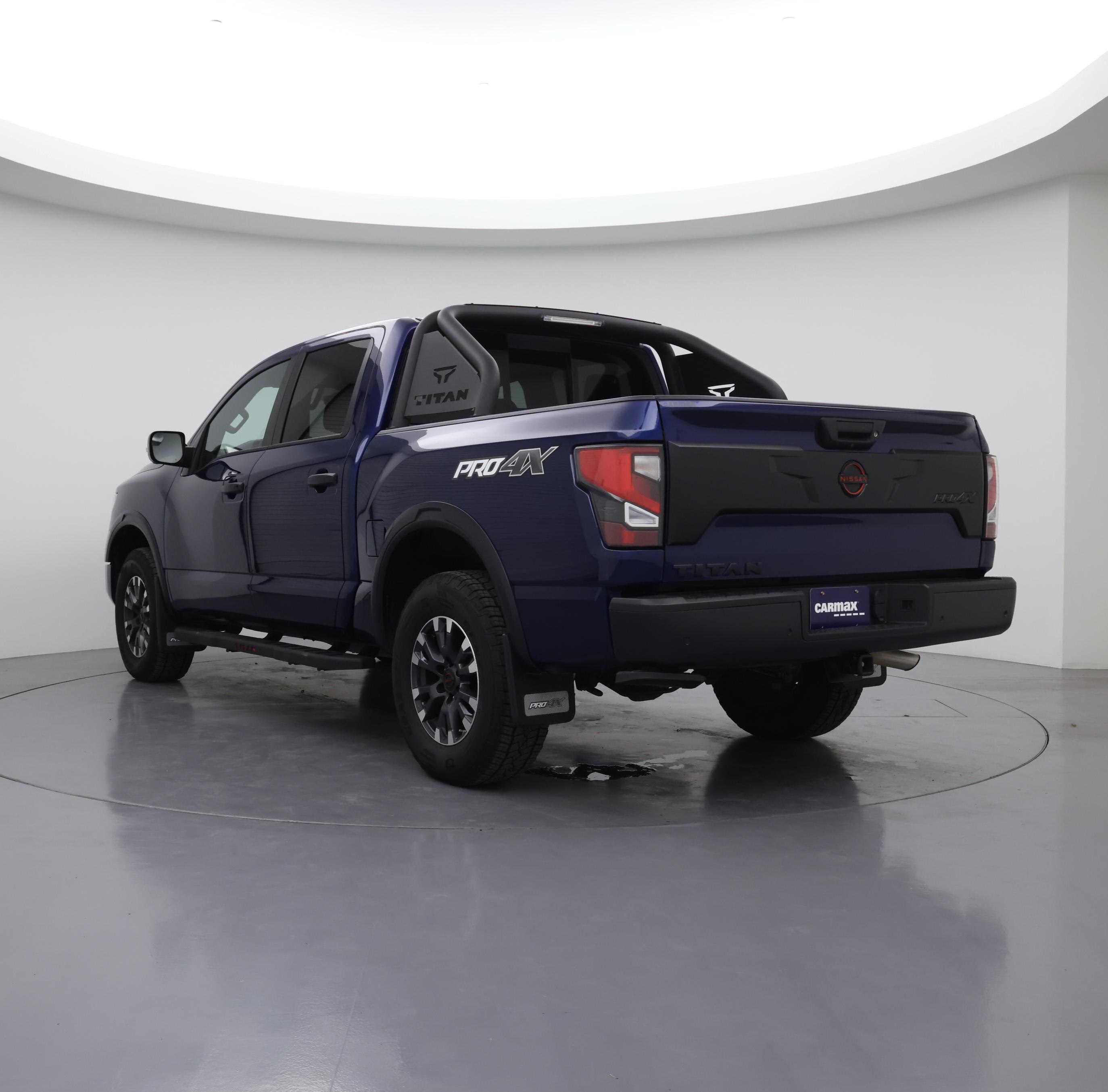 Thumbnail: 2024 Nissan Titan - 2