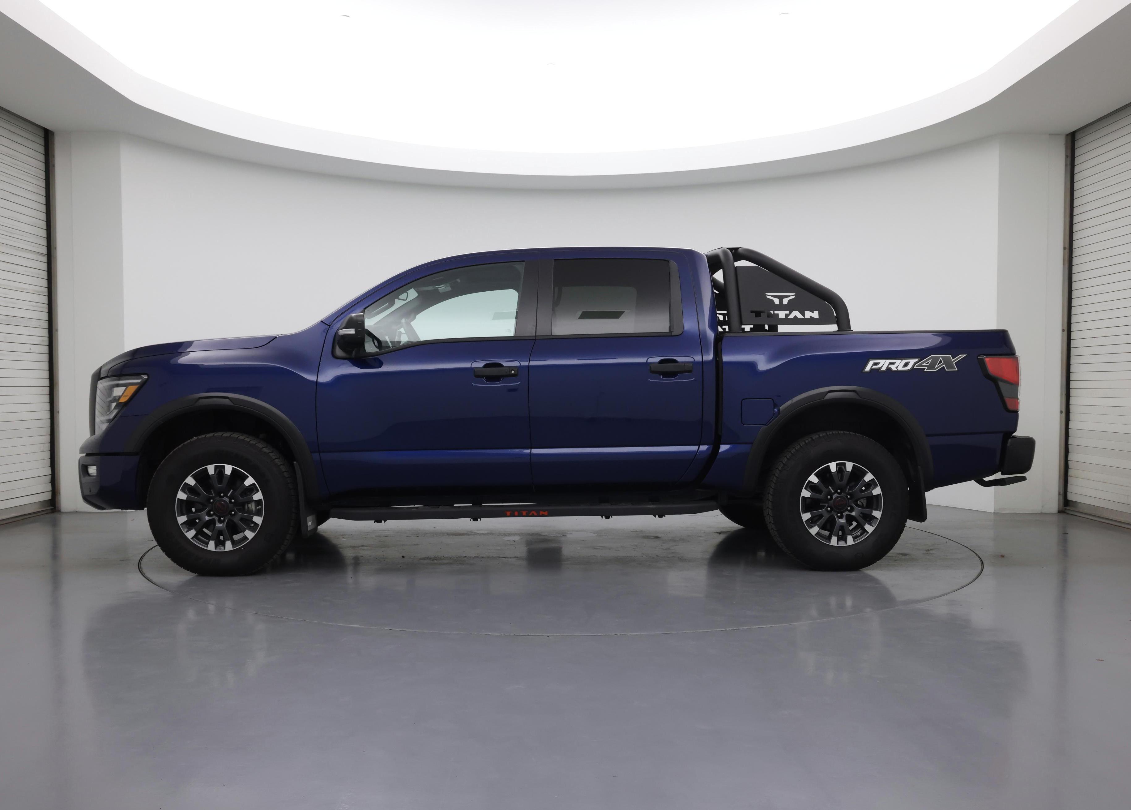 Thumbnail: 2024 Nissan Titan - 3