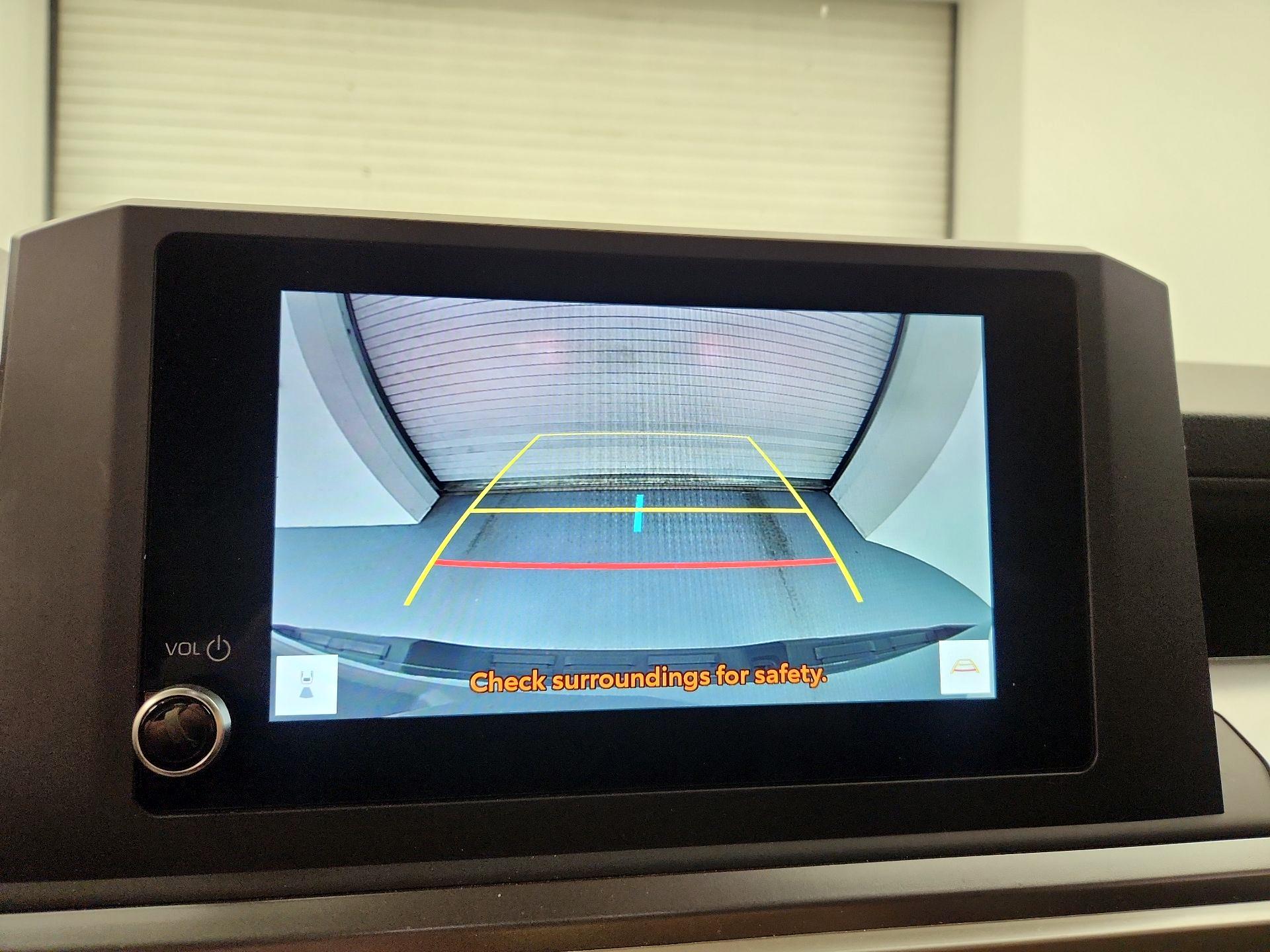 Thumbnail: 2024 Toyota Tacoma - 14