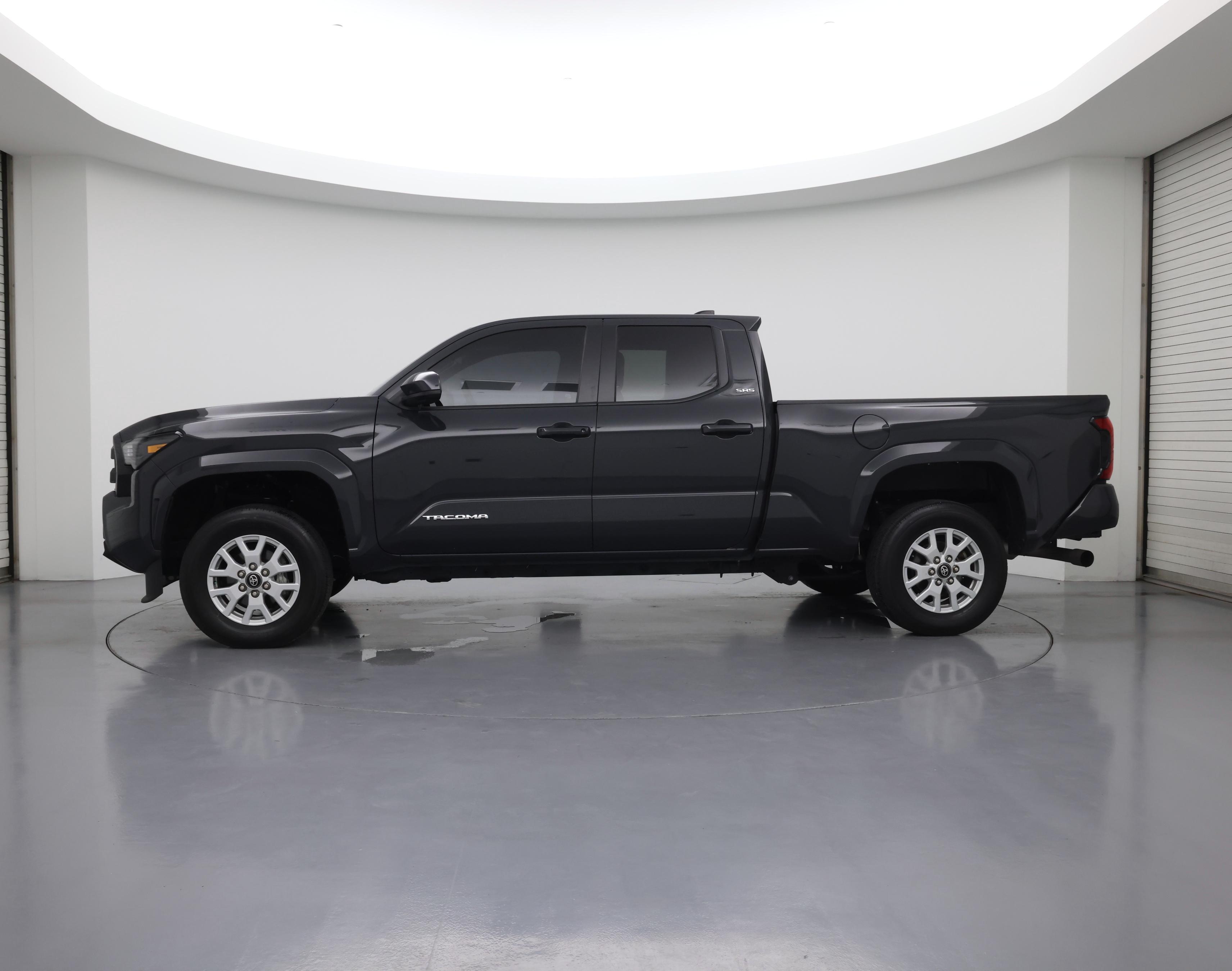 Thumbnail: 2024 Toyota Tacoma - 3