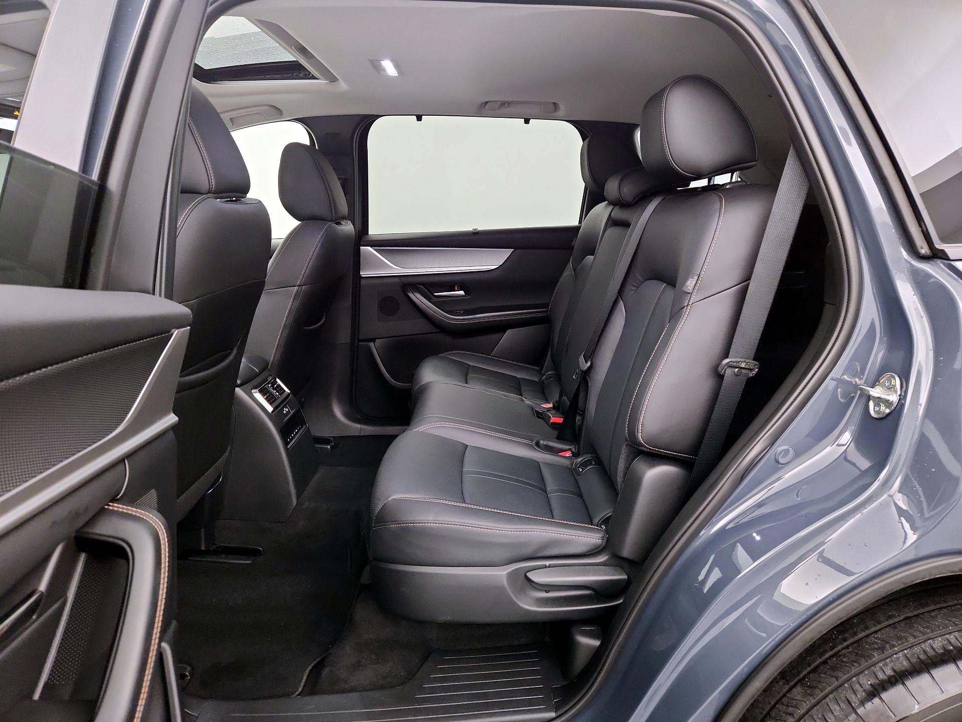 Thumbnail: 2025 Mazda CX-70 - 20