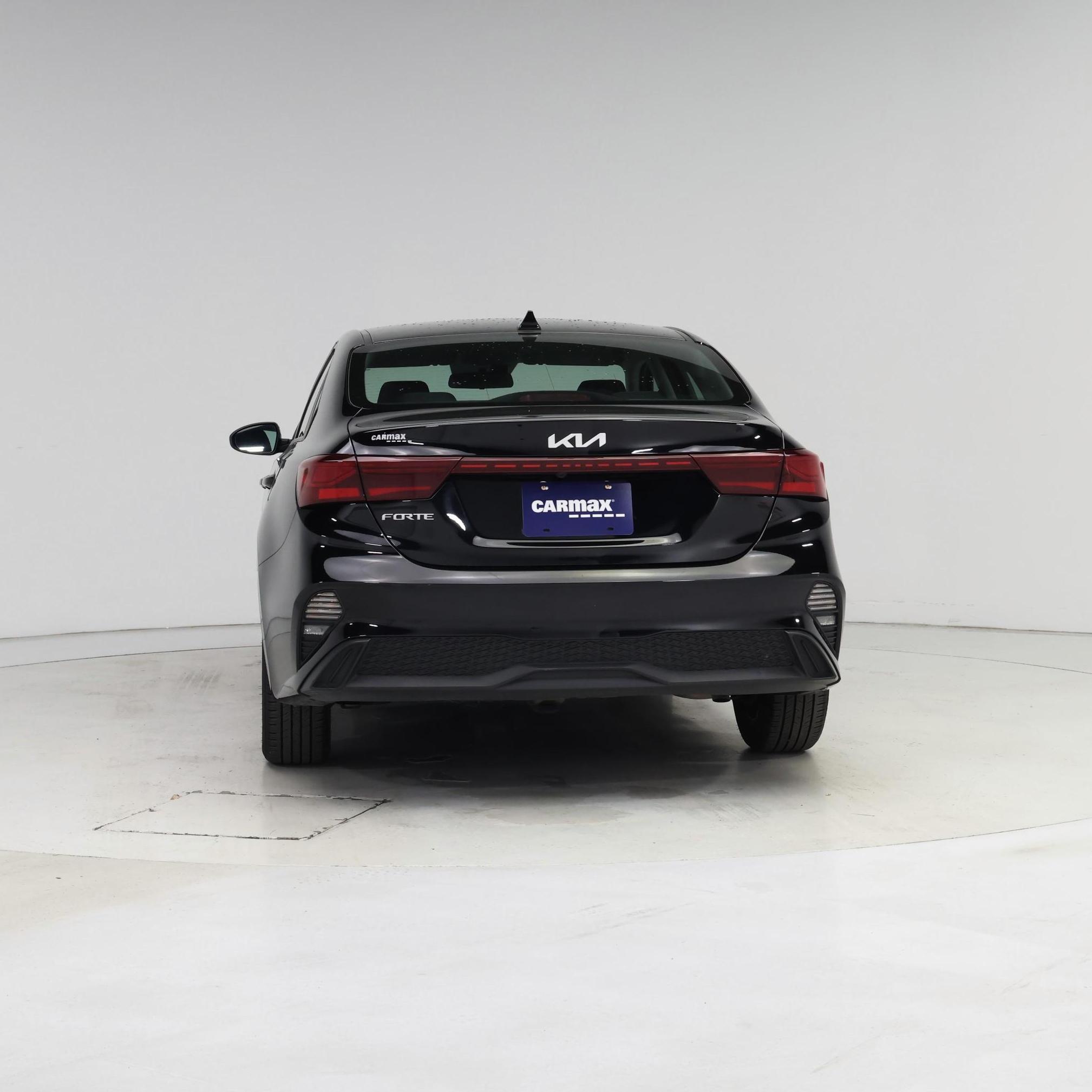 Thumbnail: 2024 Kia Forte - 6