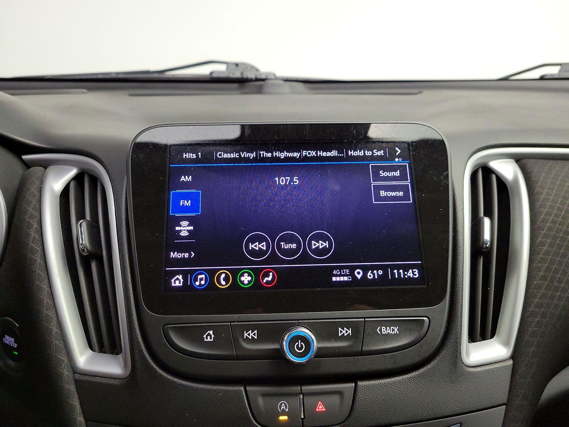 Thumbnail: 2023 Chevrolet Malibu - 15