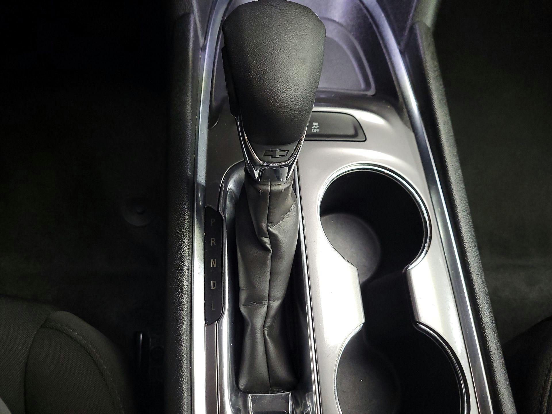 Thumbnail: 2023 Chevrolet Malibu - 17