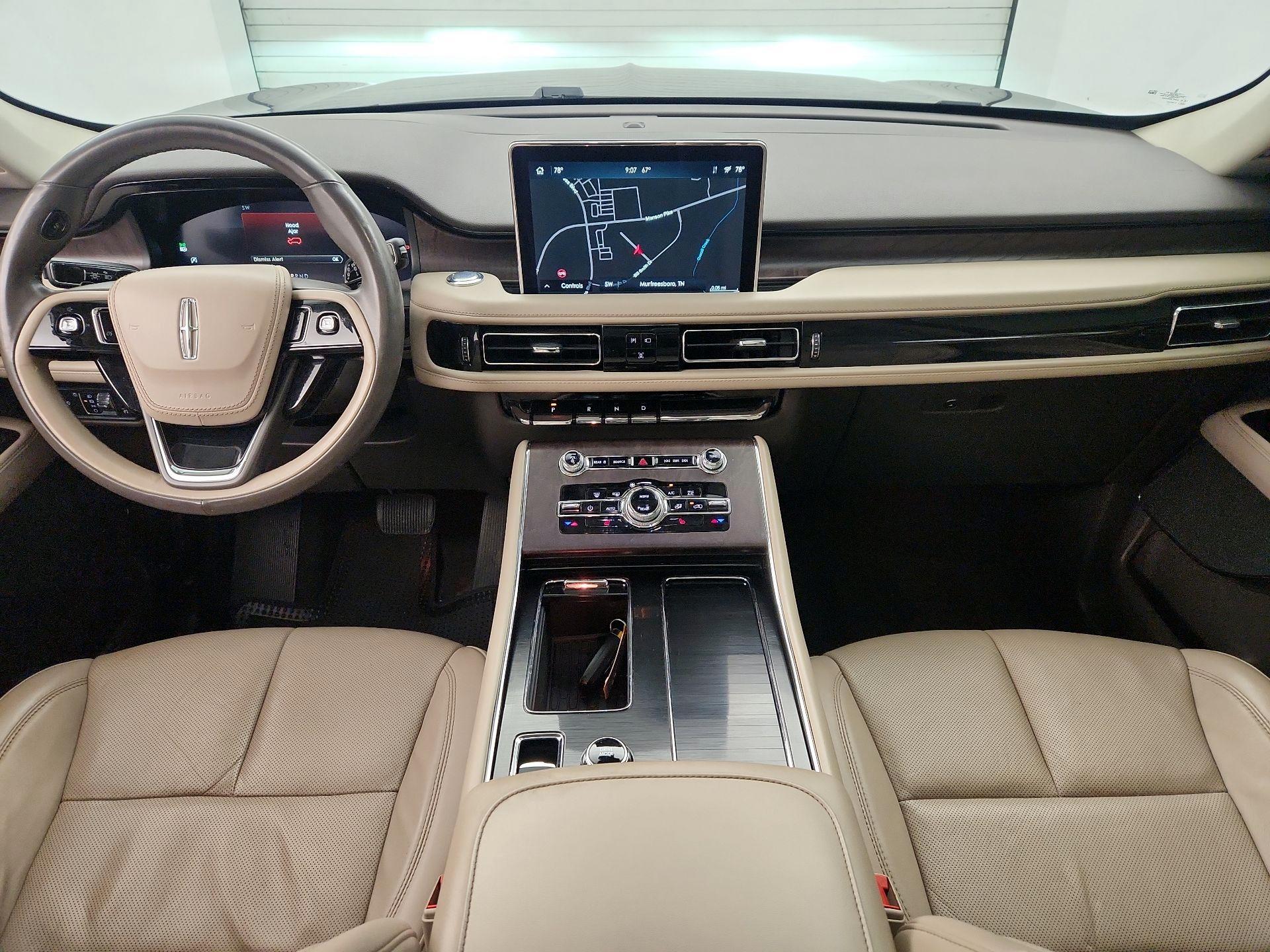 Thumbnail: 2021 Lincoln Aviator - 9