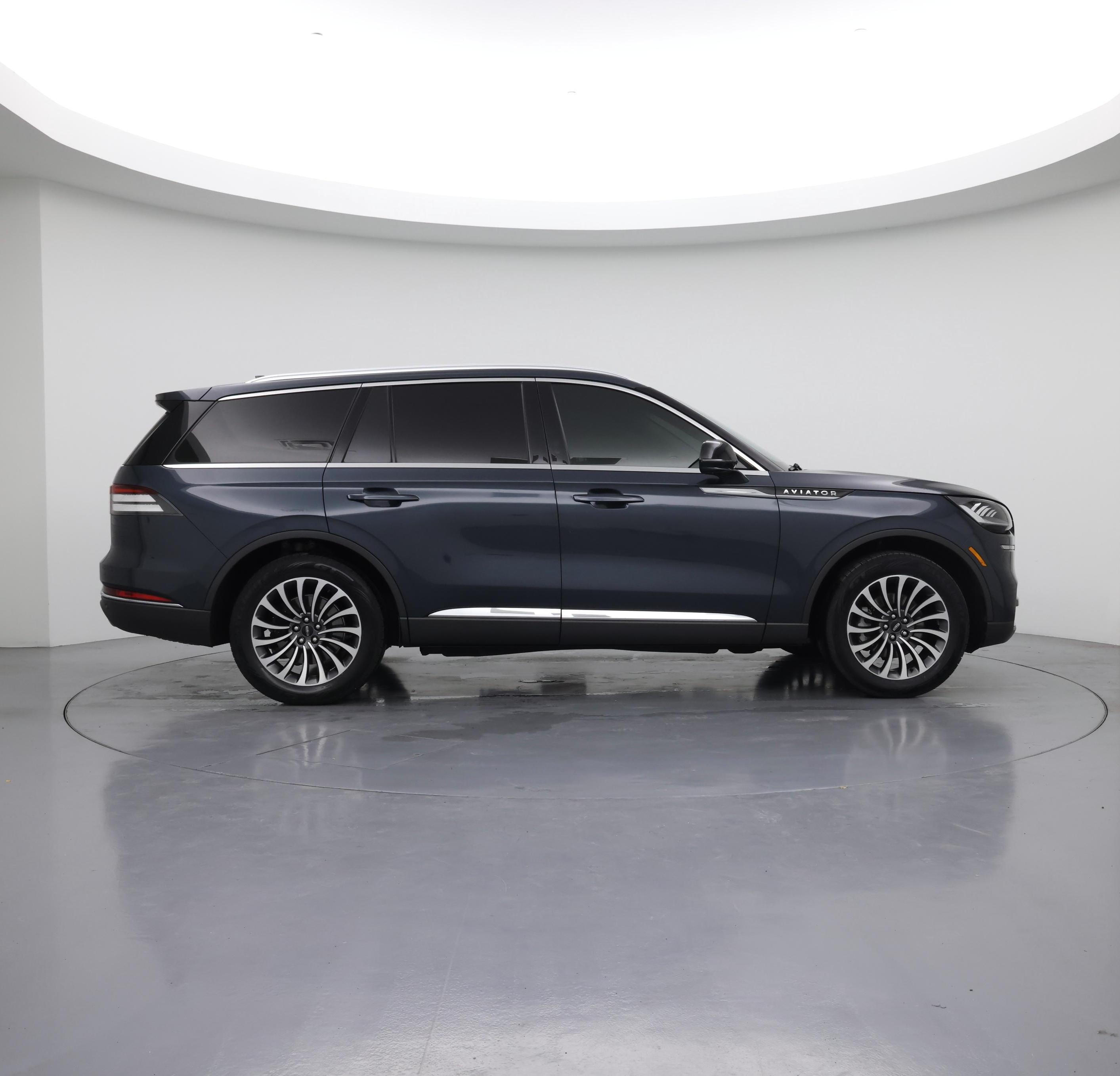 Thumbnail: 2021 Lincoln Aviator - 7