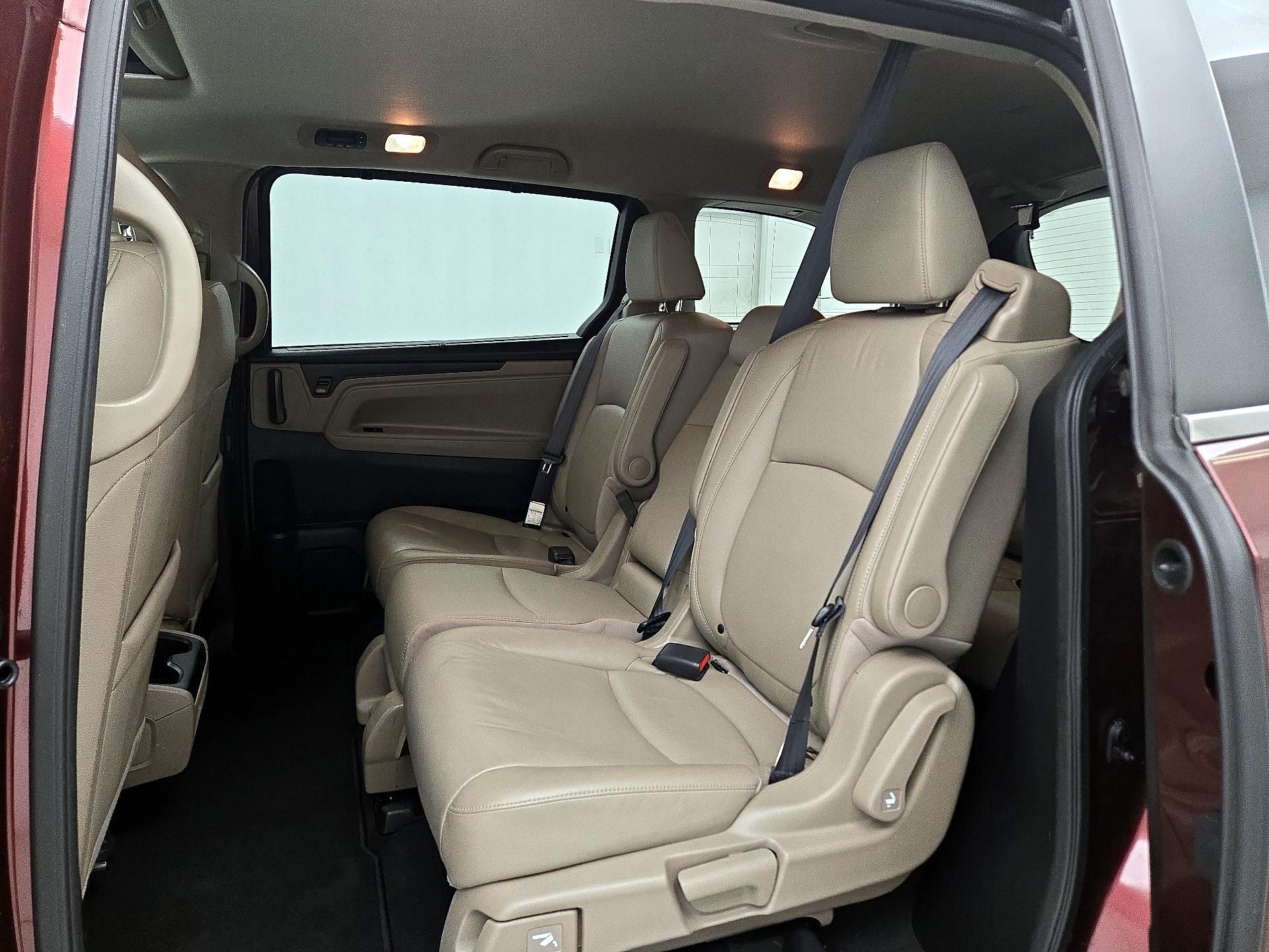 Thumbnail: 2019 Honda Odyssey - 20