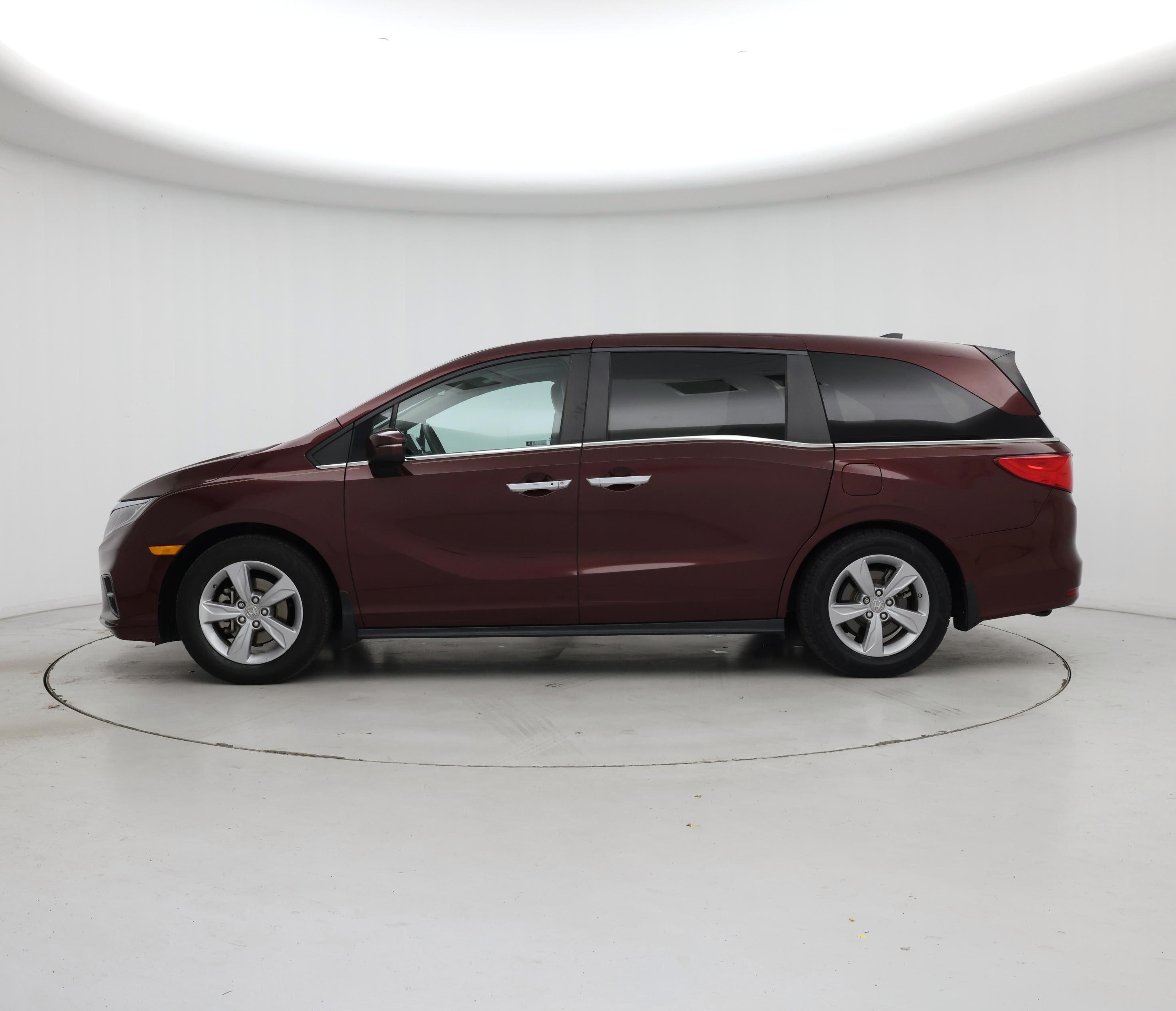 Thumbnail: 2019 Honda Odyssey - 3