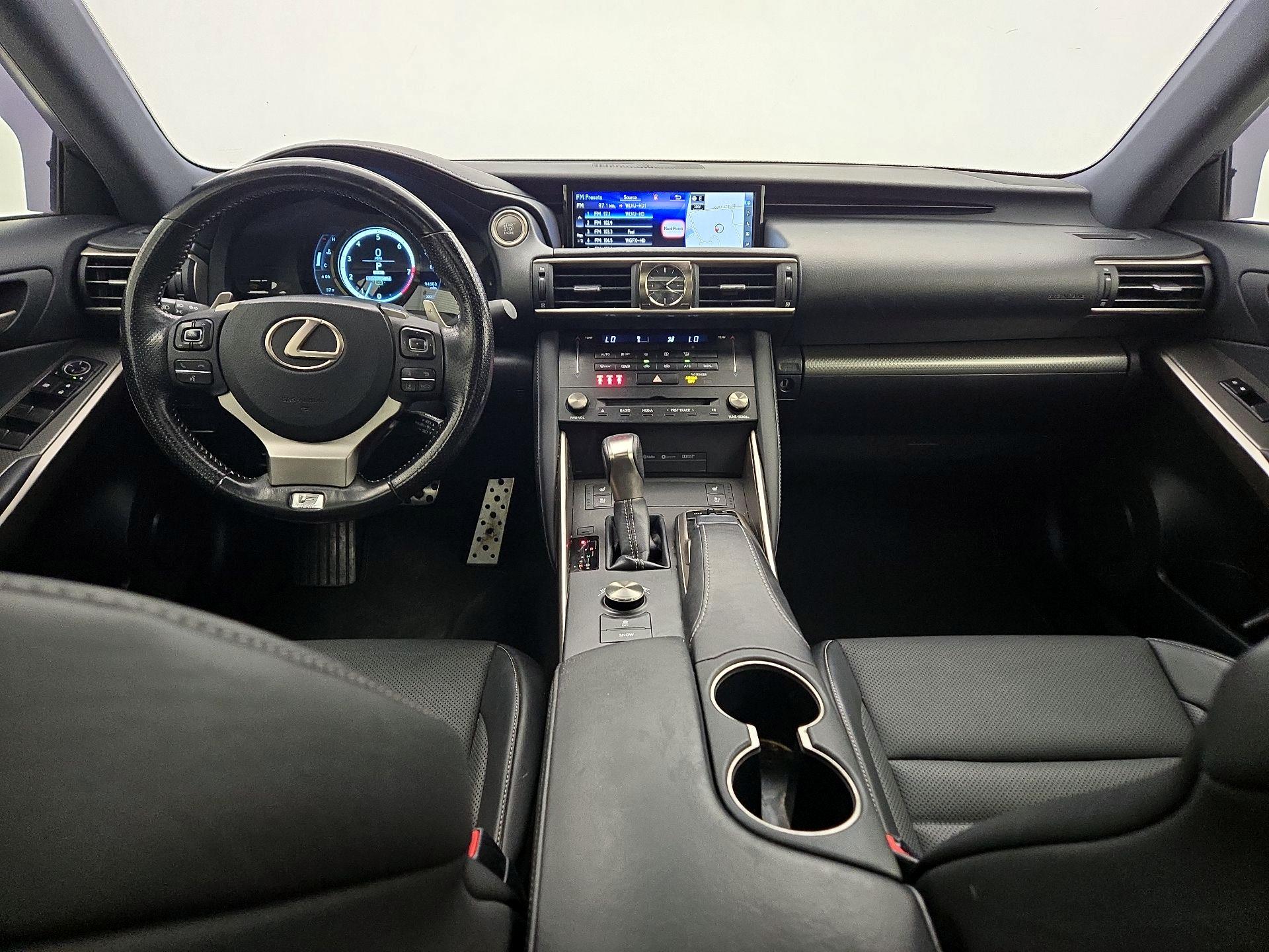 Thumbnail: 2018 Lexus IS - 9