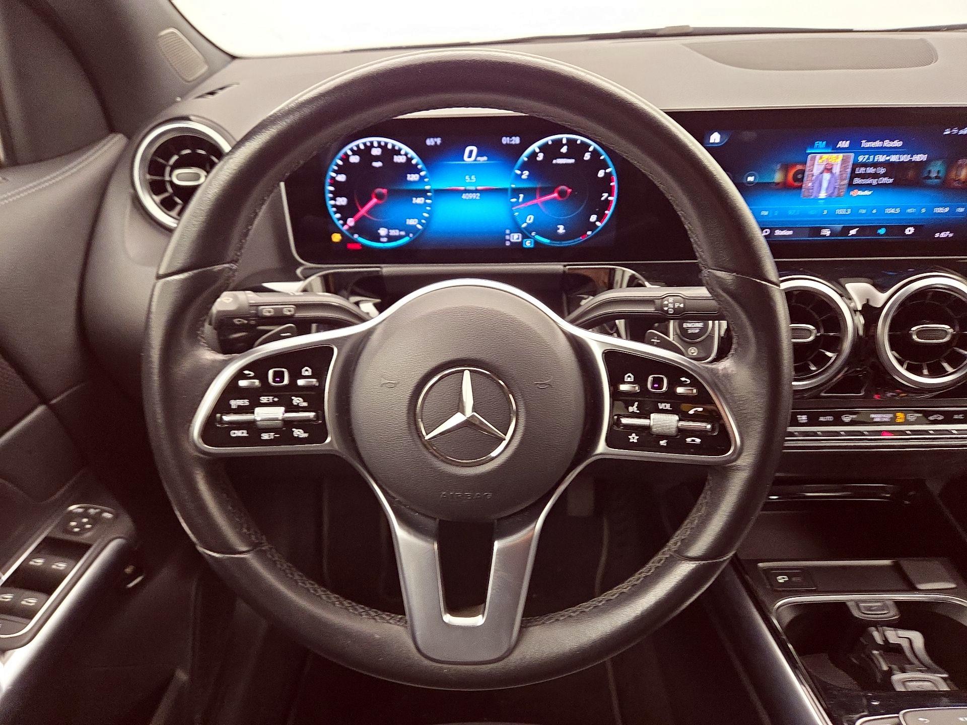 Thumbnail: 2021 Mercedes-Benz GLA - 10