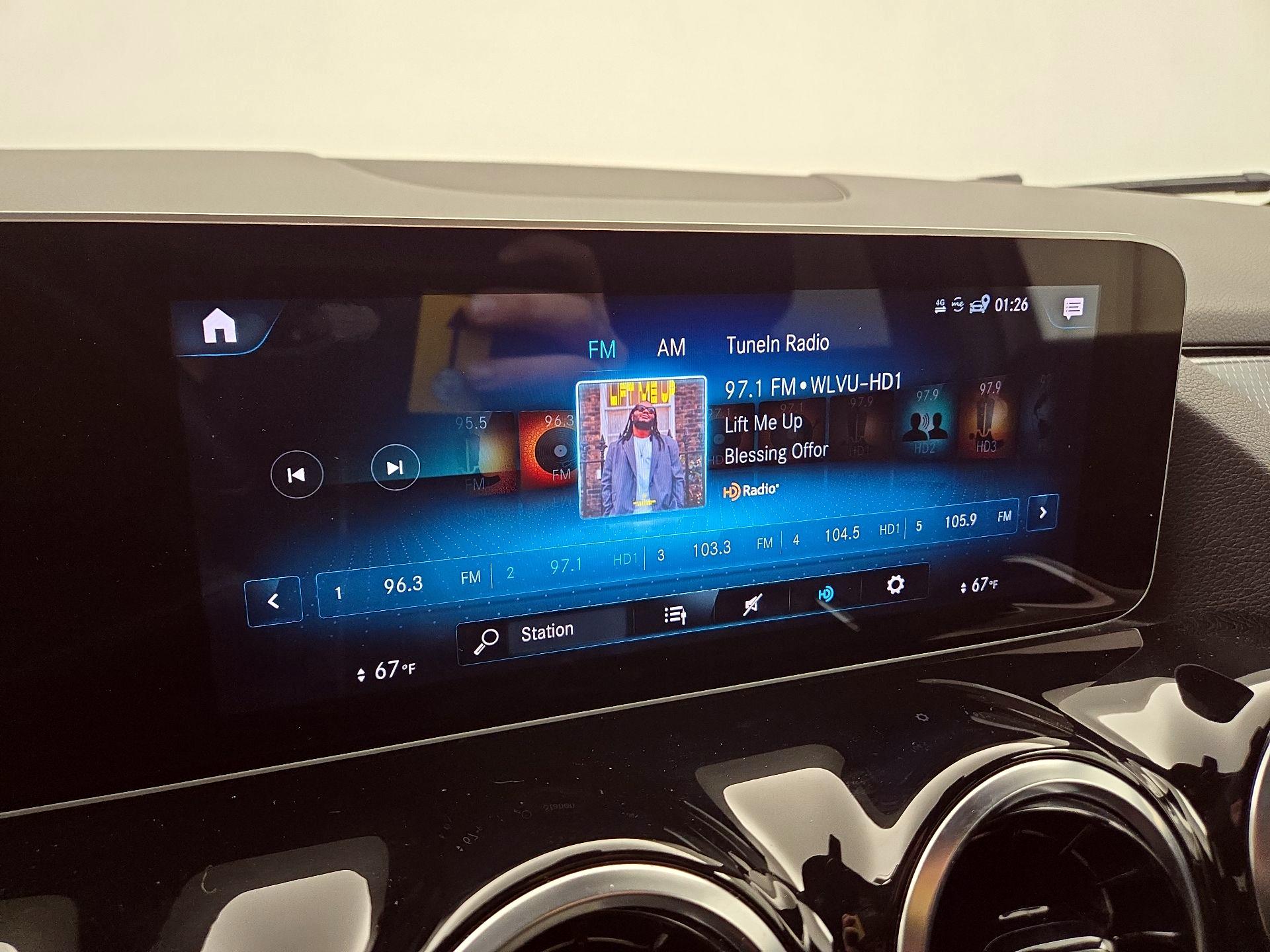 Thumbnail: 2021 Mercedes-Benz GLA - 15