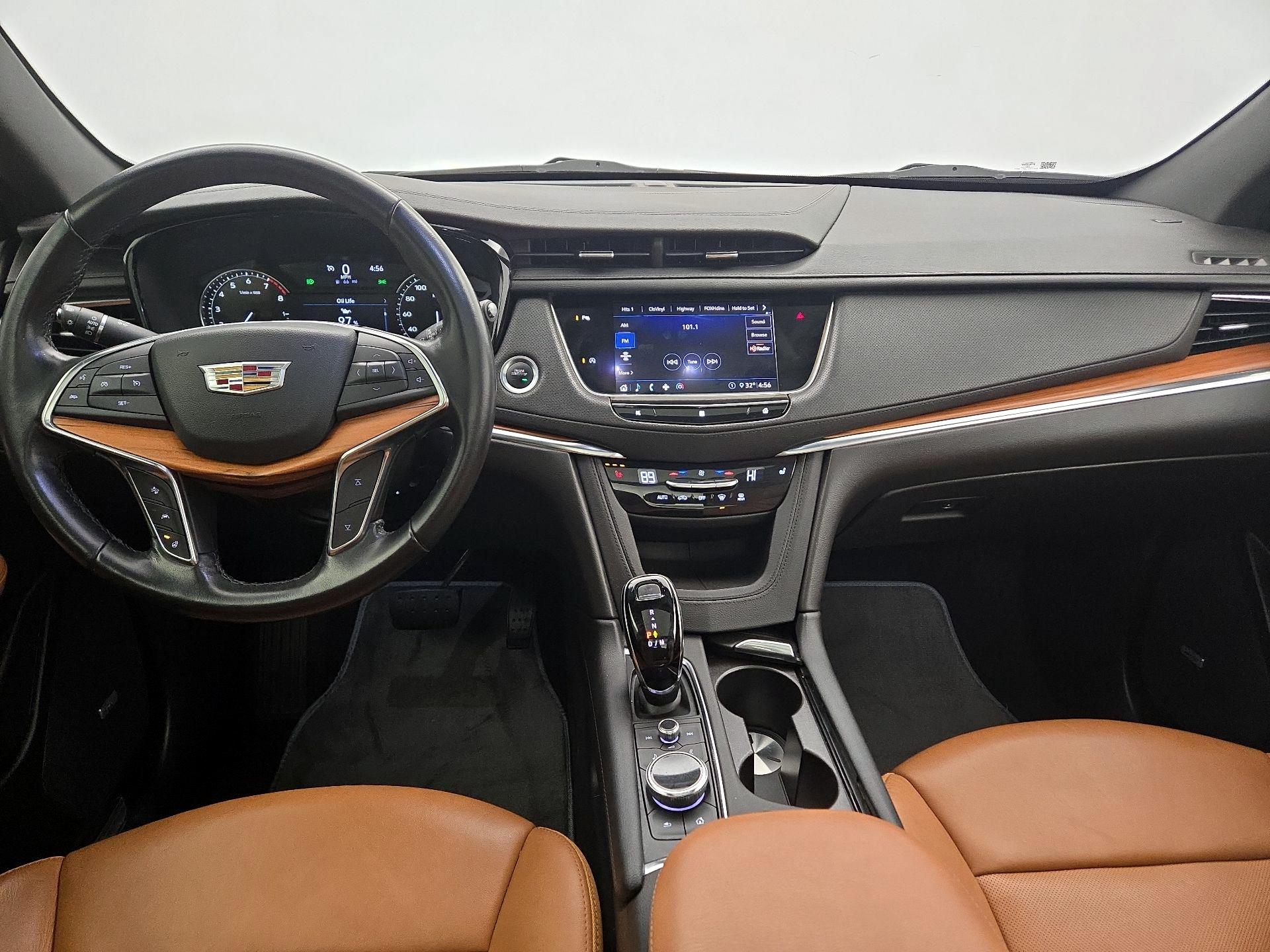 Thumbnail: 2020 Cadillac XT5 - 9