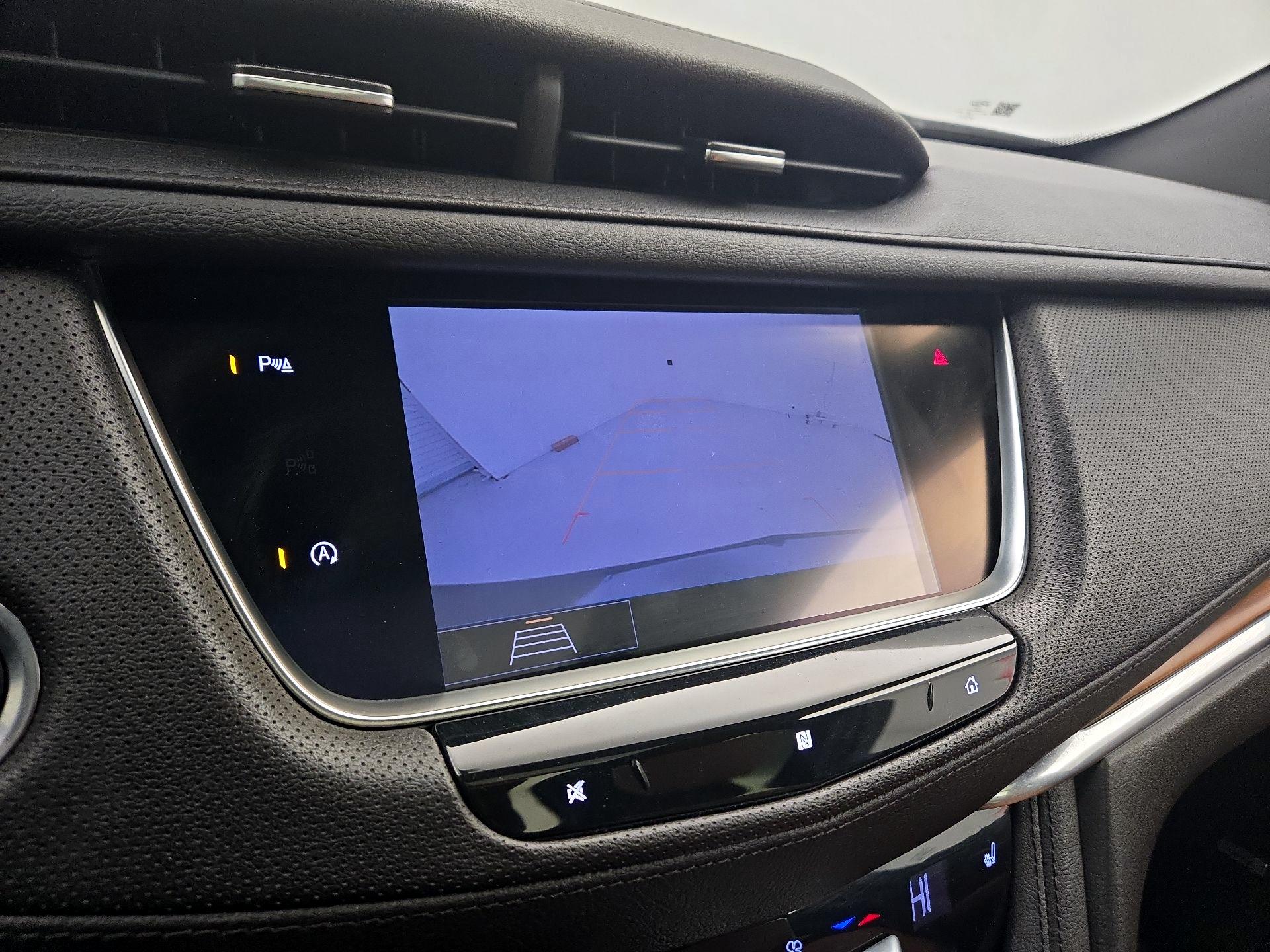 Thumbnail: 2020 Cadillac XT5 - 14