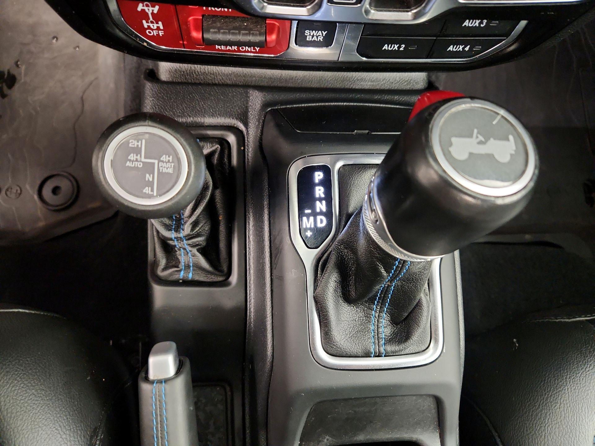 Thumbnail: 2021 Jeep Wrangler - 18