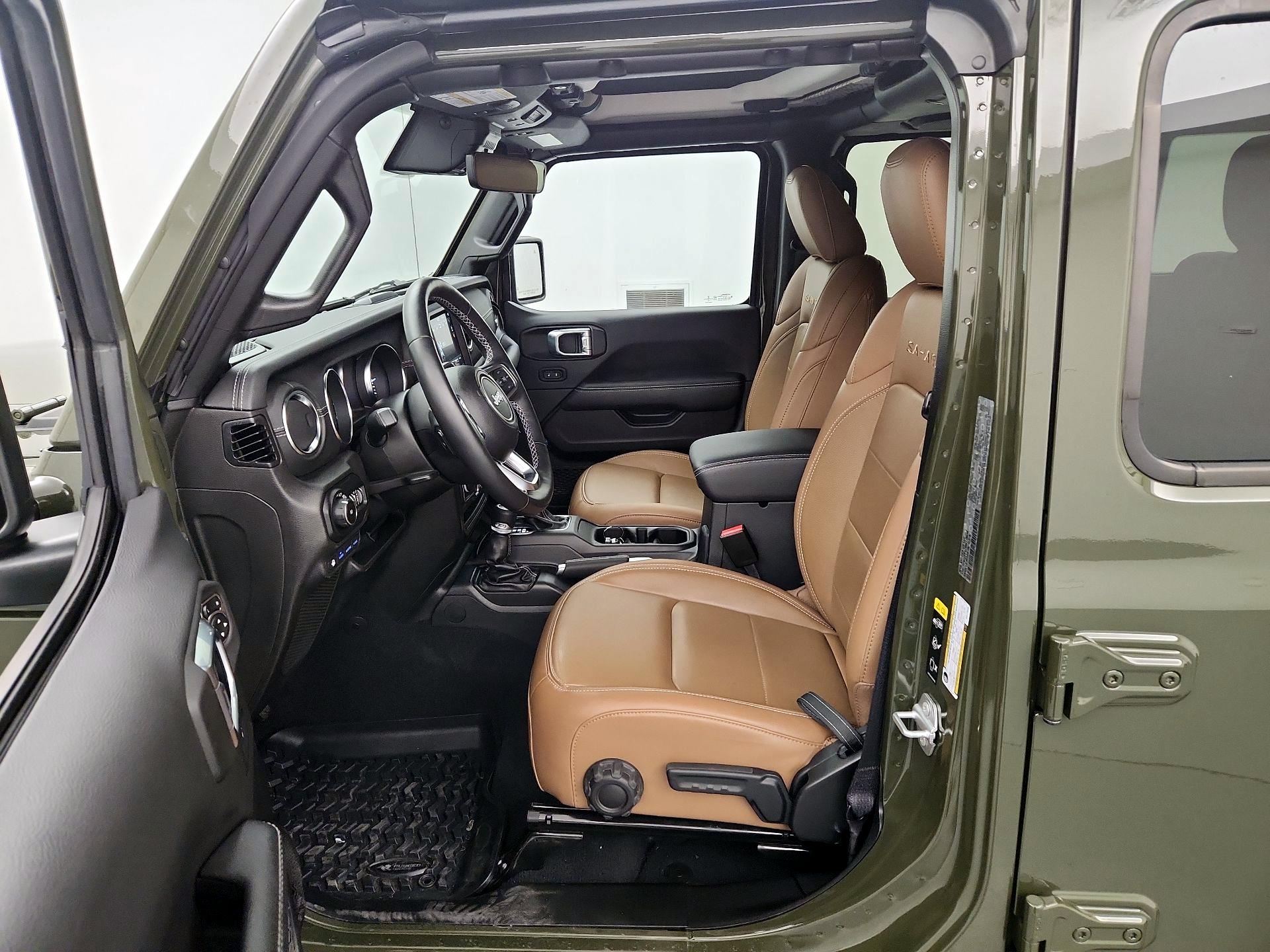 Thumbnail: 2022 Jeep Wrangler - 11