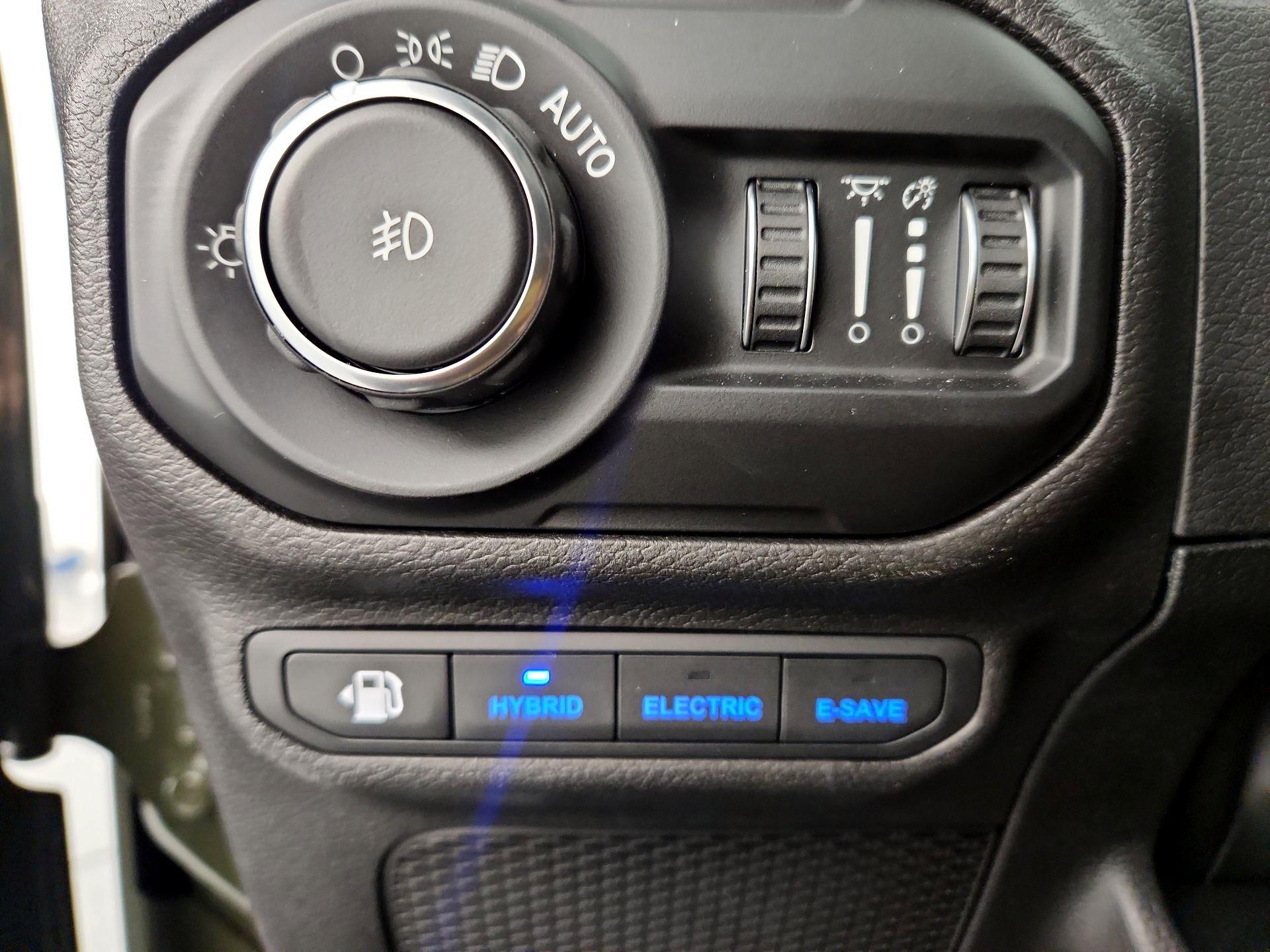 Thumbnail: 2022 Jeep Wrangler - 13