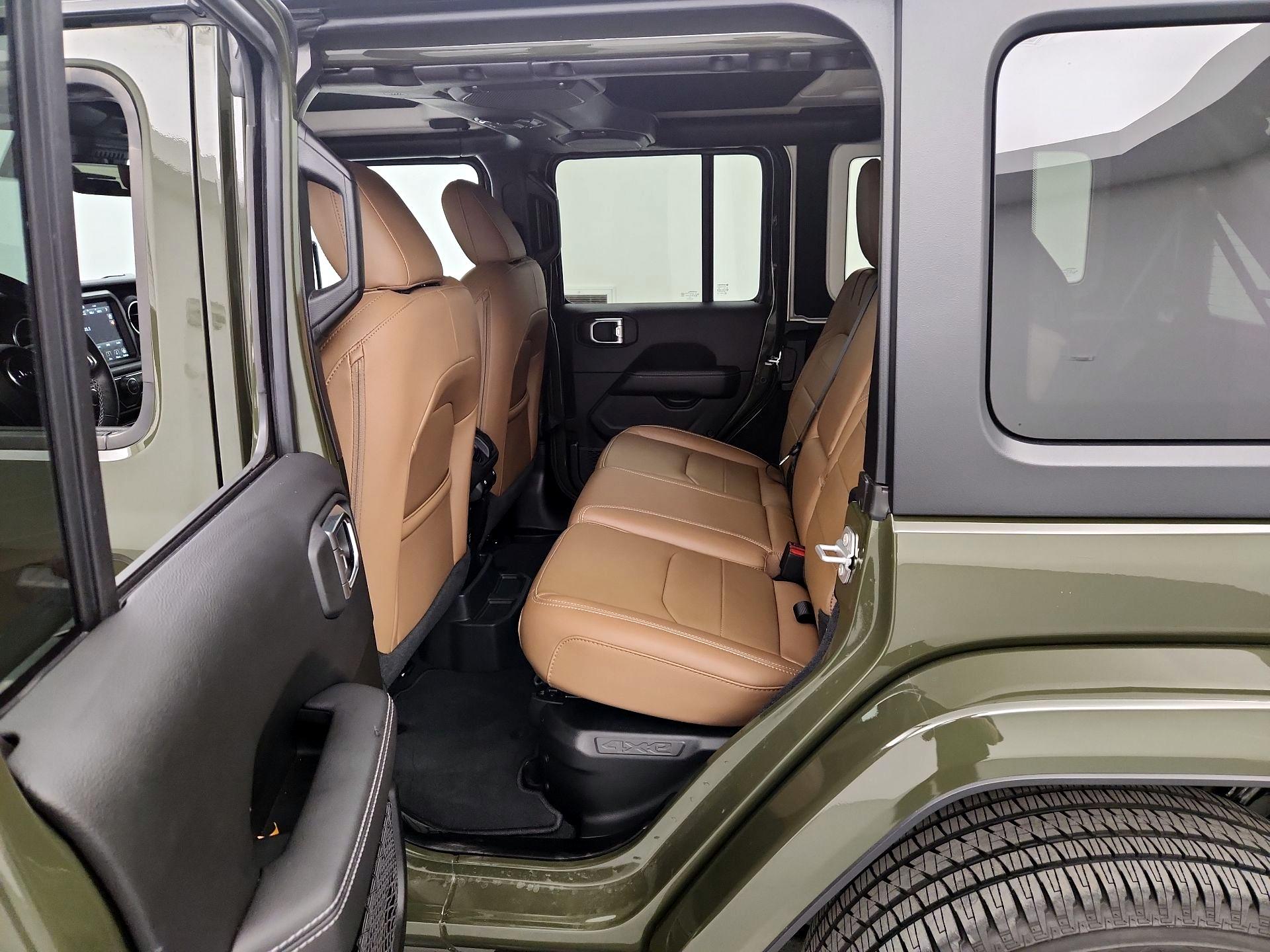 Thumbnail: 2022 Jeep Wrangler - 19