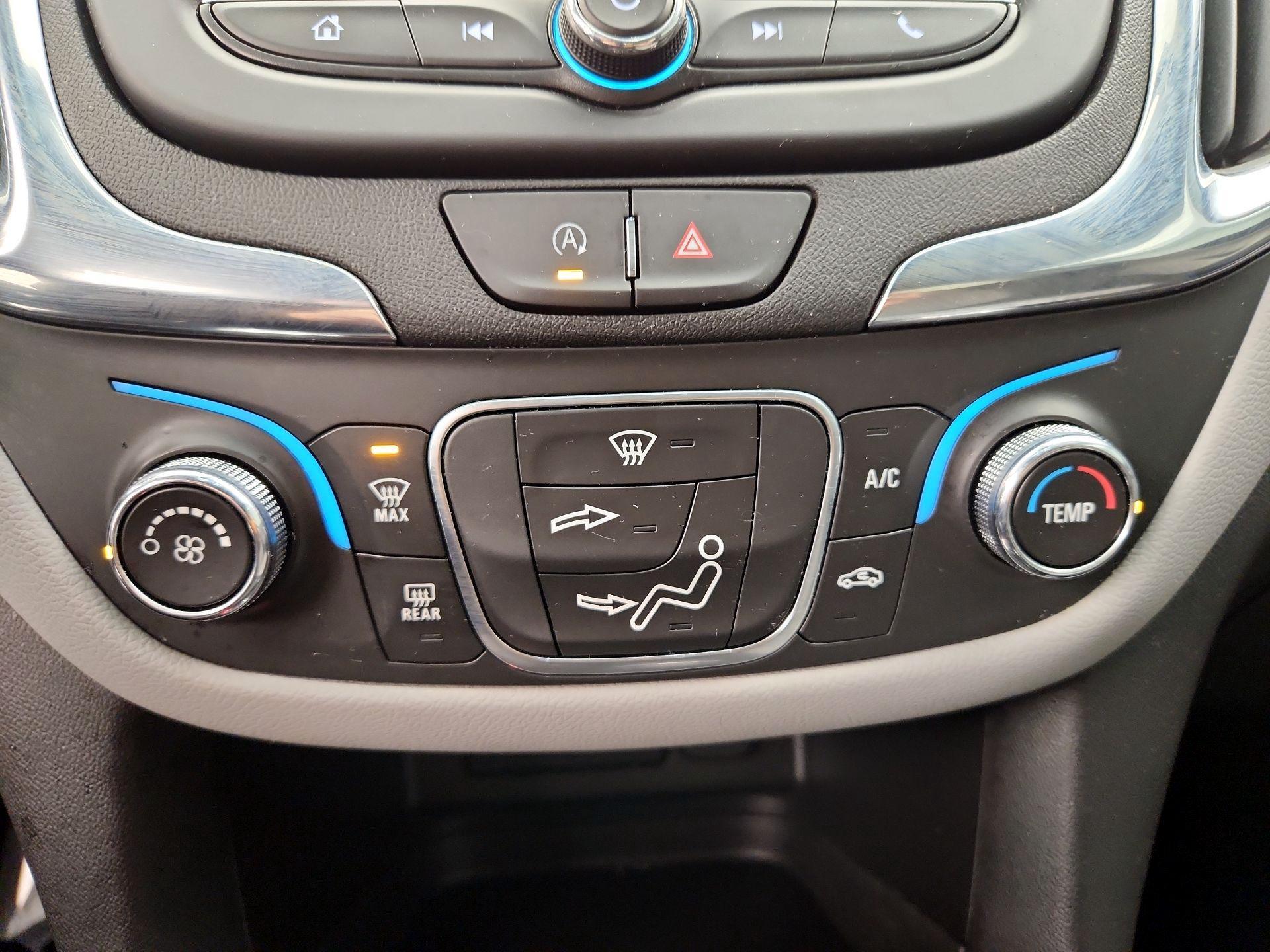 Thumbnail: 2023 Chevrolet Equinox - 16