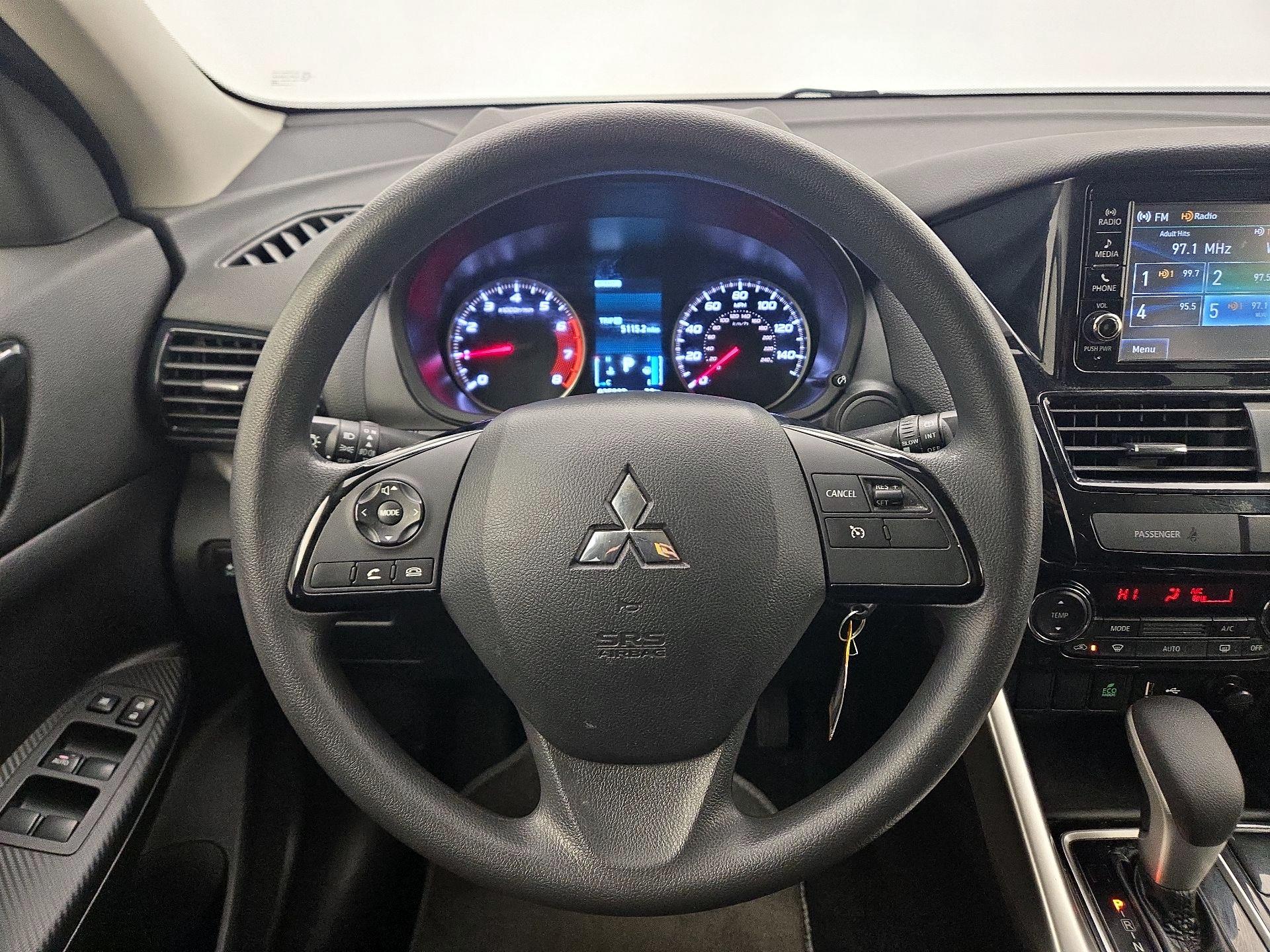 Thumbnail: 2023 Mitsubishi Eclipse Cross - 10