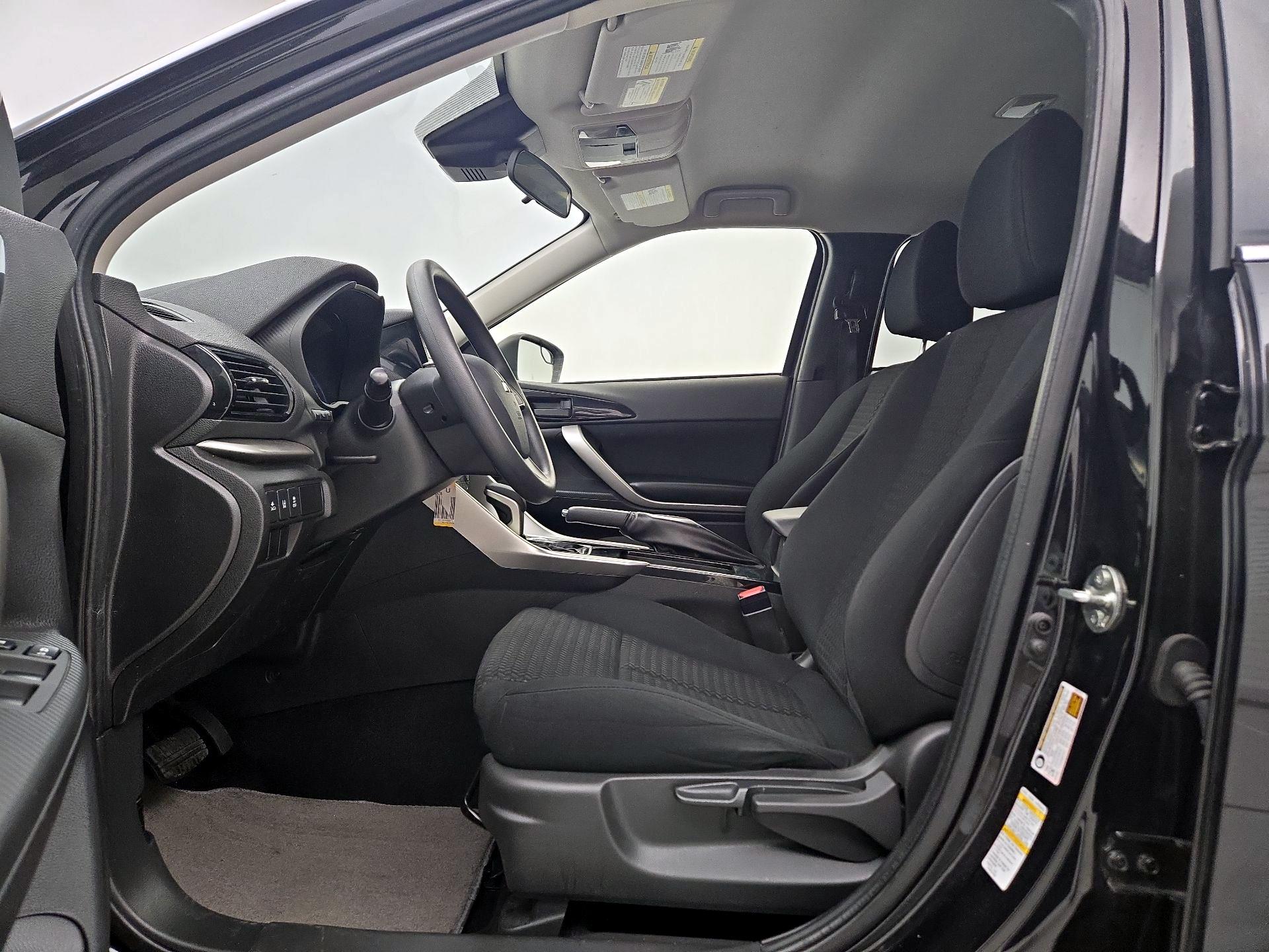 Thumbnail: 2023 Mitsubishi Eclipse Cross - 11