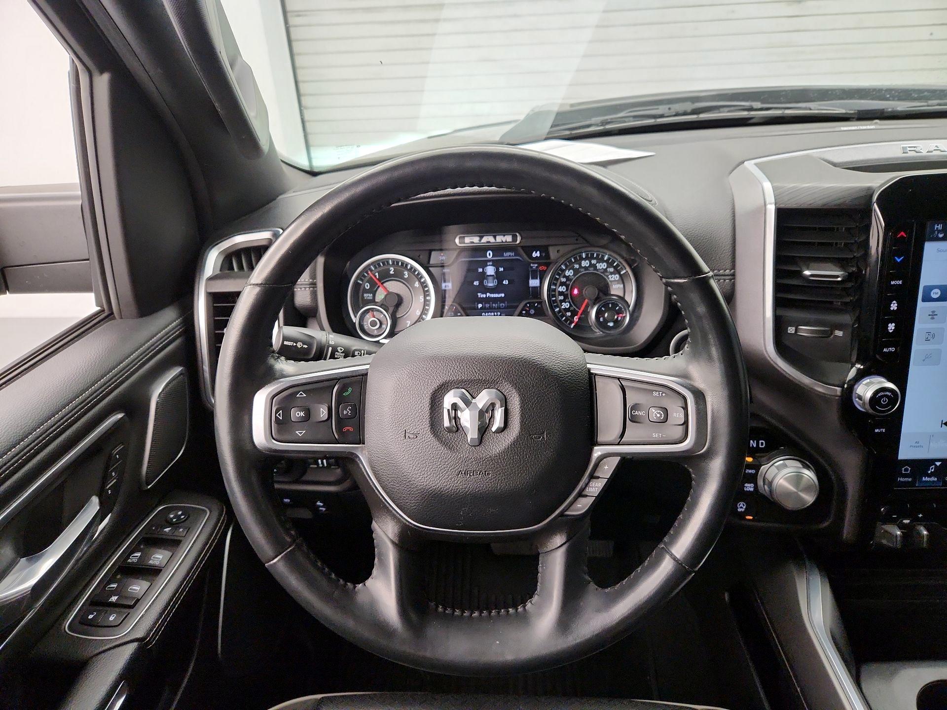 Thumbnail: 2023 RAM 1500 - 10