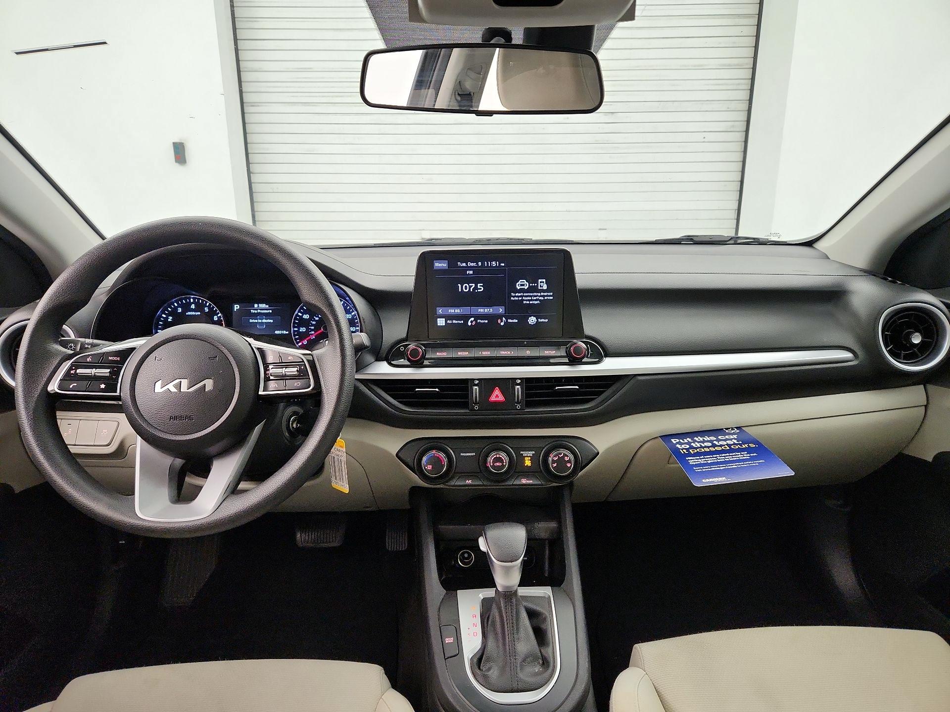 Thumbnail: 2023 Kia Forte - 9