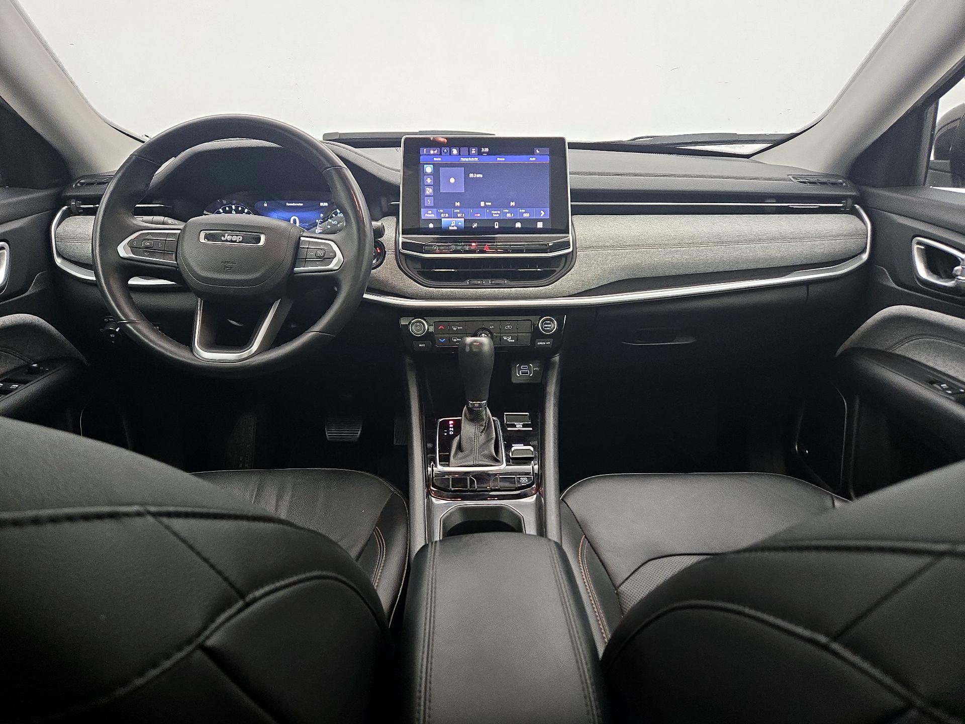 Thumbnail: 2022 Jeep Compass - 9