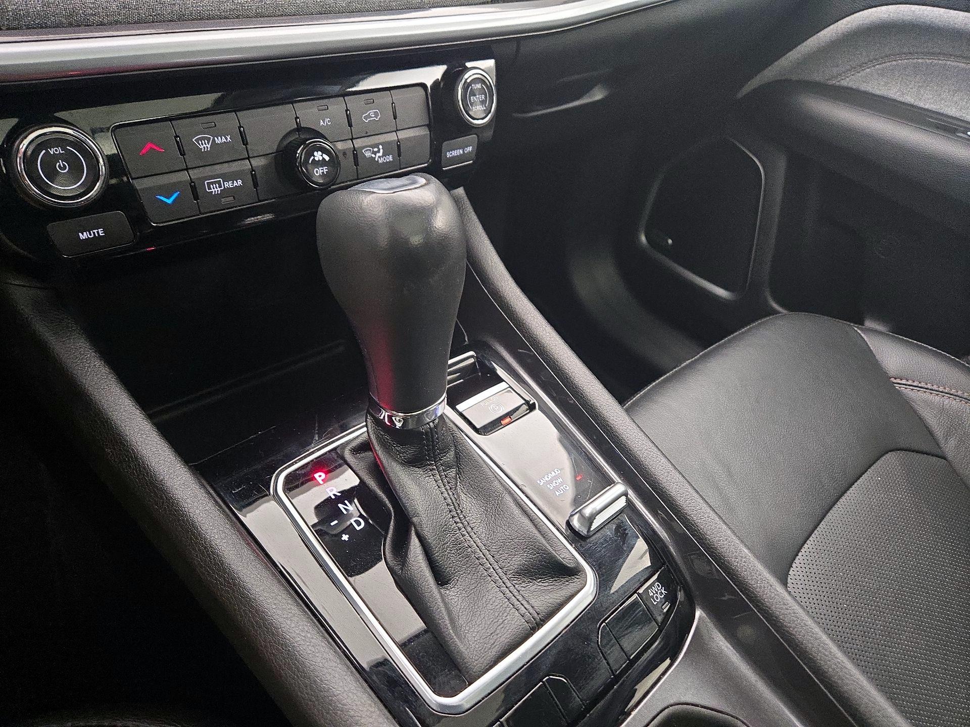 Thumbnail: 2022 Jeep Compass - 17