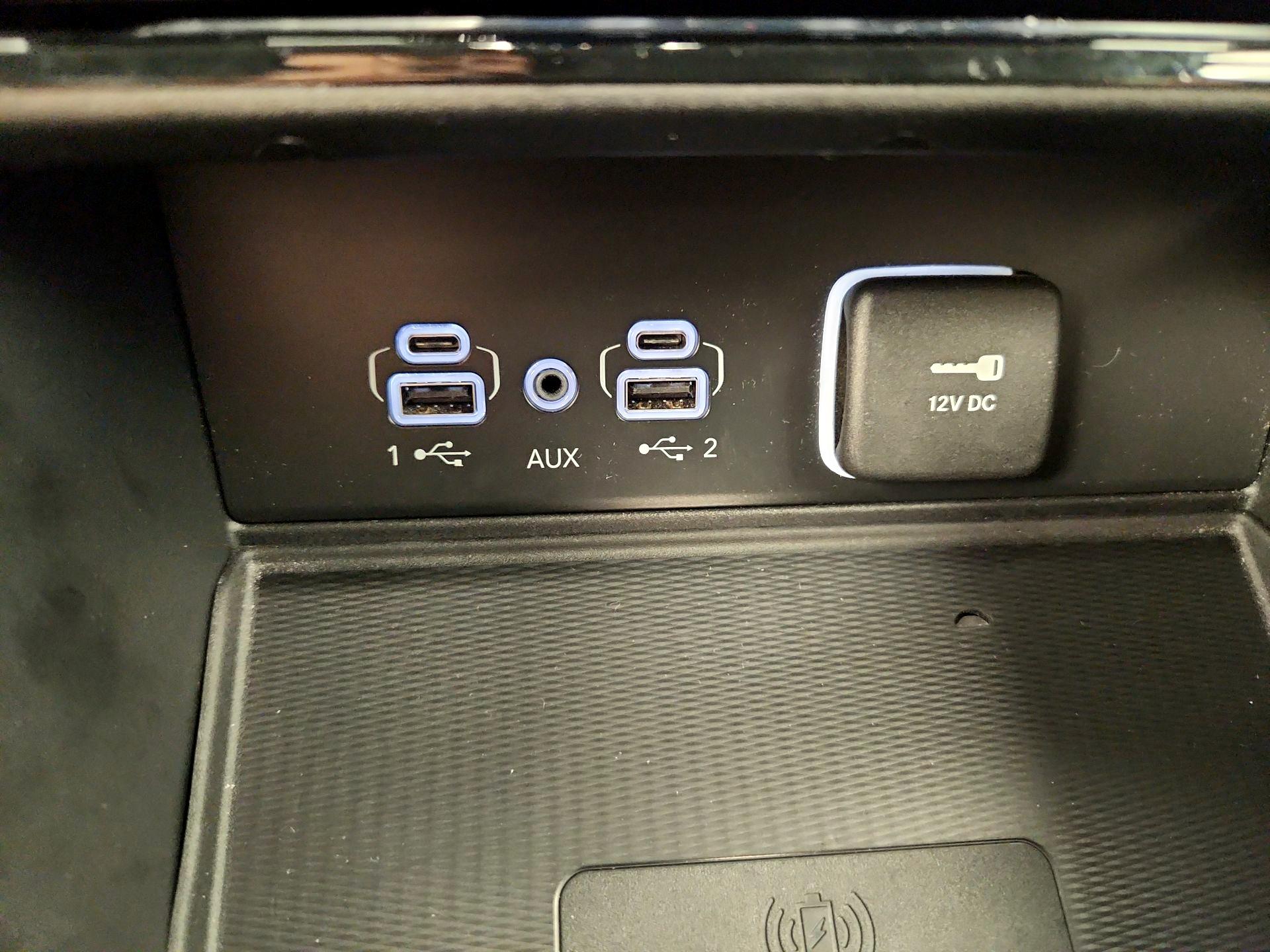 Thumbnail: 2023 Jeep Grand Cherokee - 16