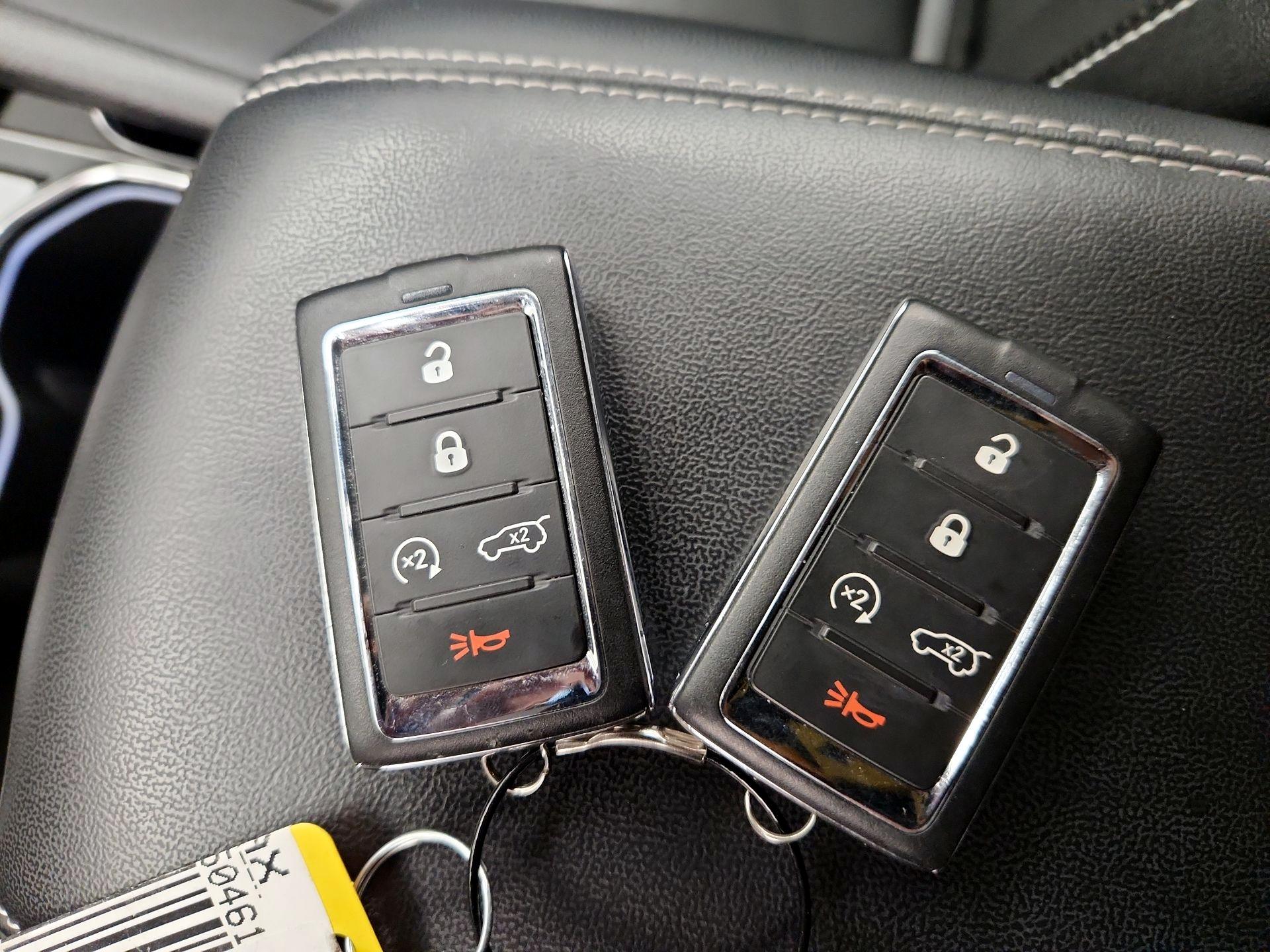 Thumbnail: 2023 Jeep Grand Cherokee - 20