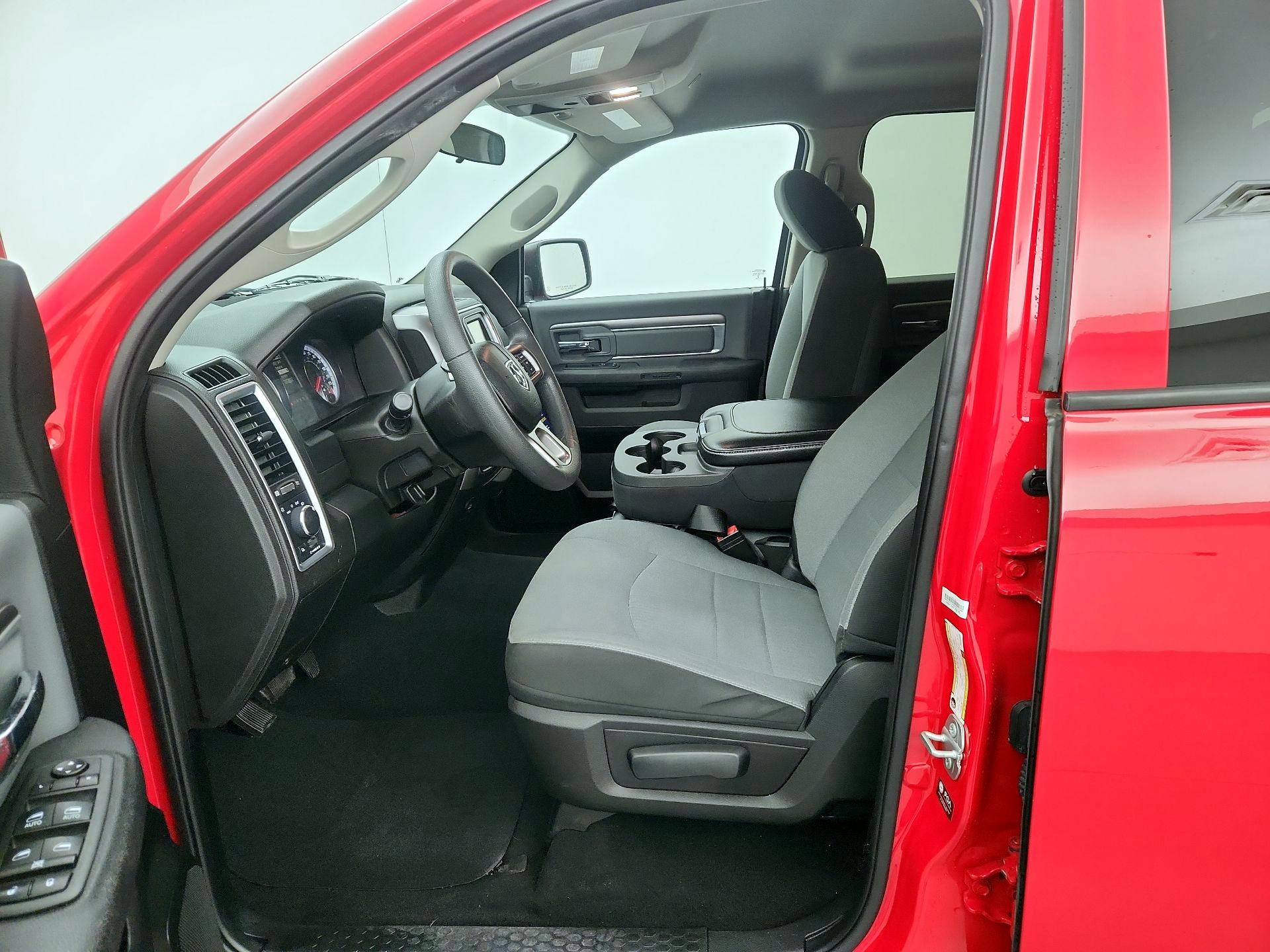 Thumbnail: 2022 RAM 1500 Classic - 11