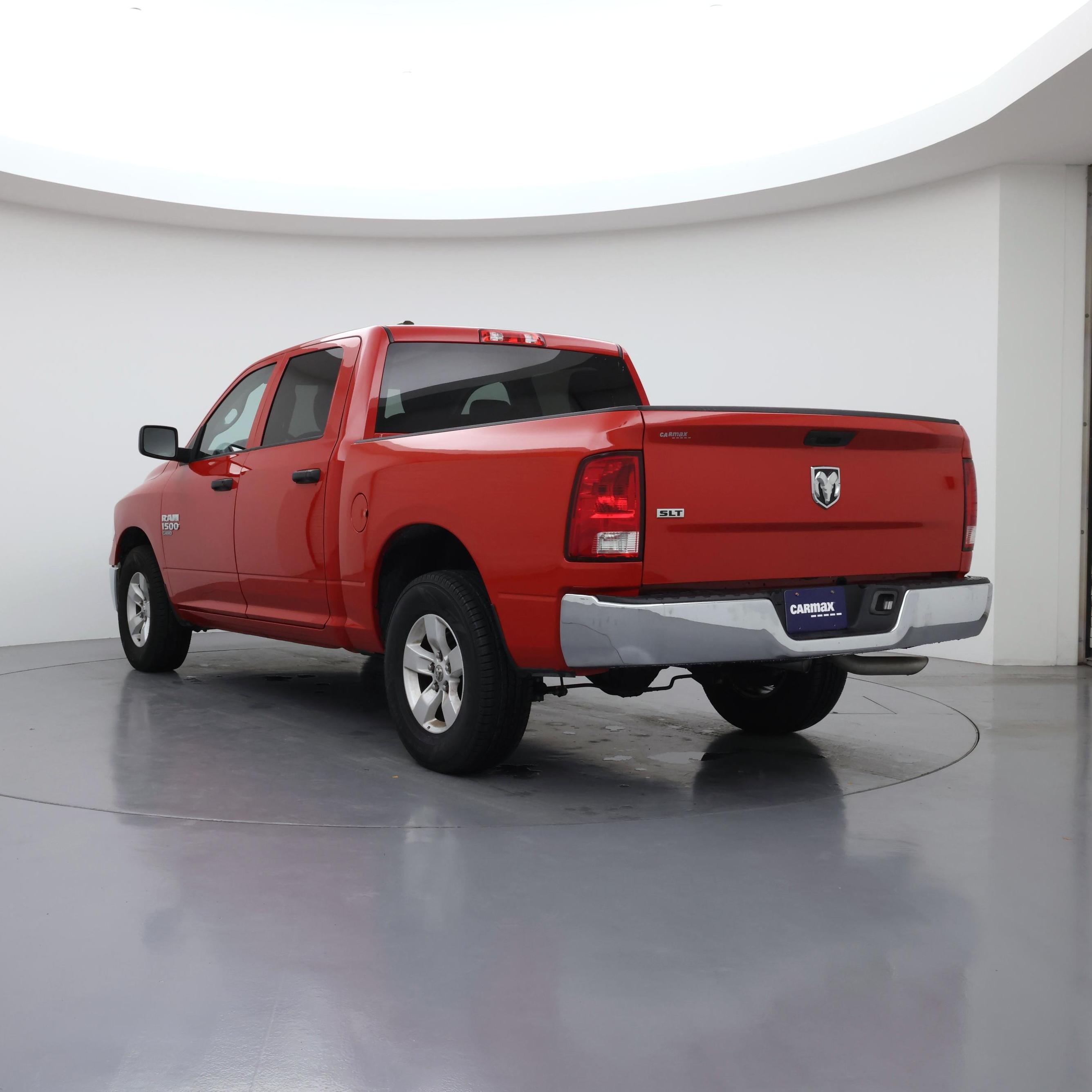 Thumbnail: 2022 RAM 1500 Classic - 2