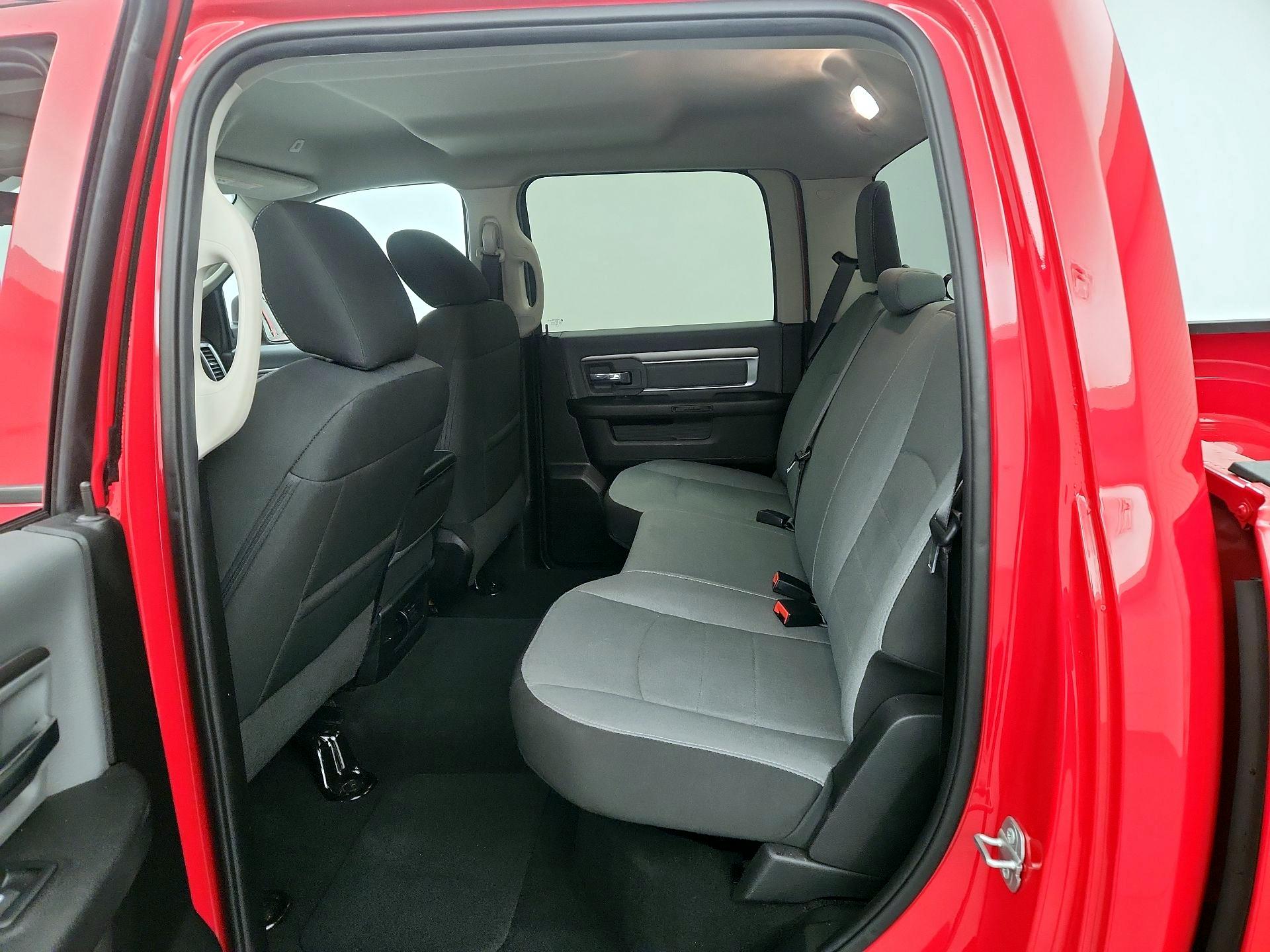 Thumbnail: 2022 RAM 1500 Classic - 19