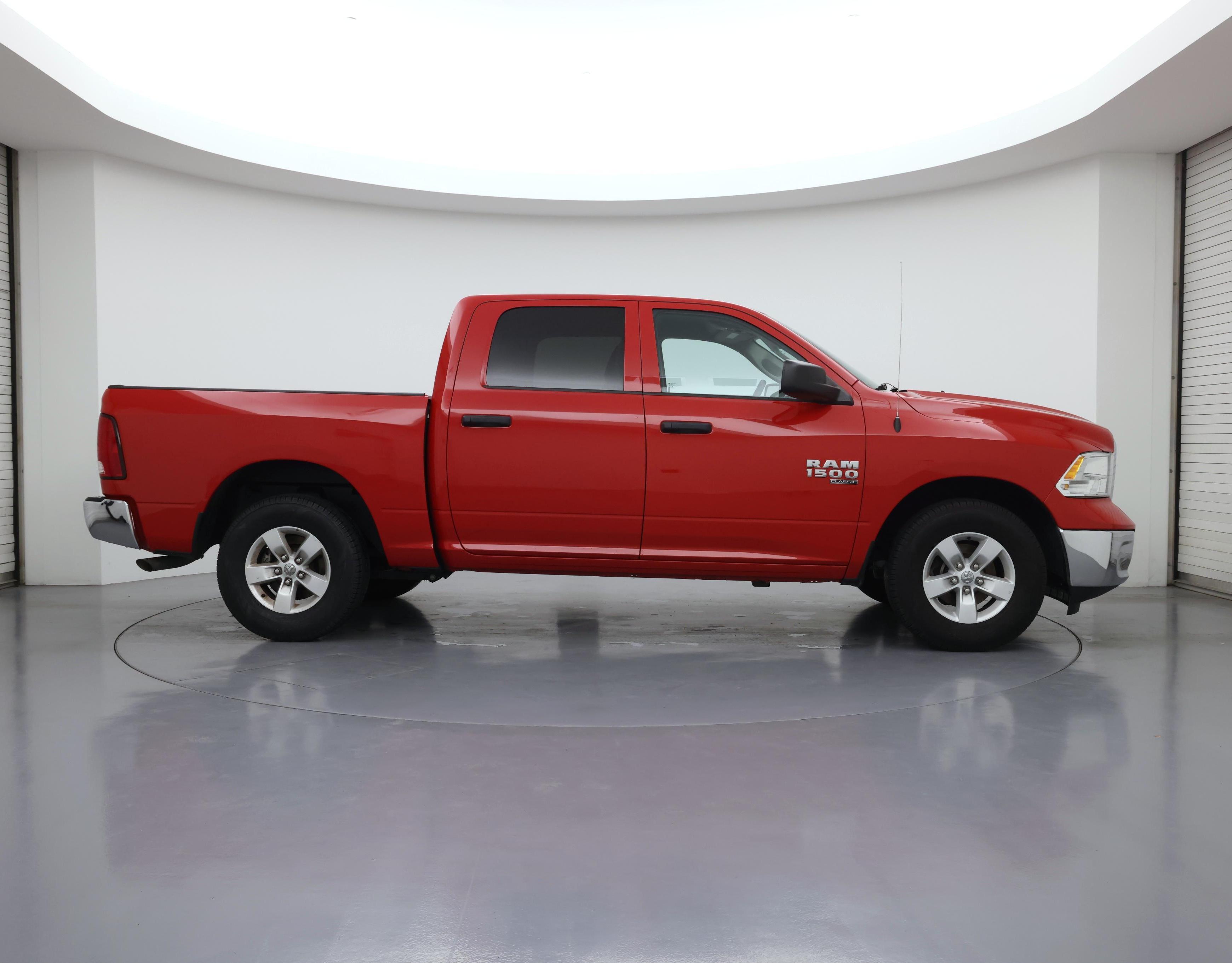 Thumbnail: 2022 RAM 1500 Classic - 7