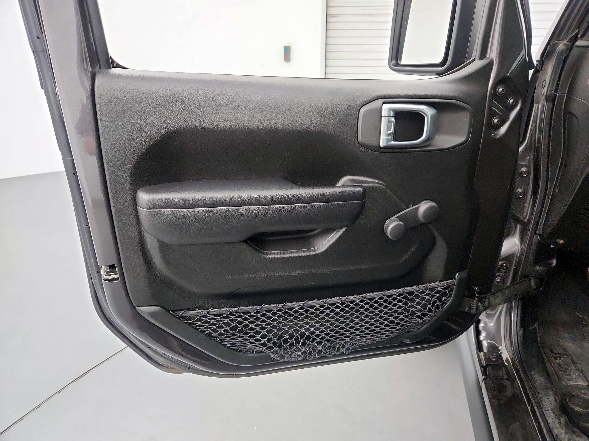 Thumbnail: 2021 Jeep Wrangler - 12