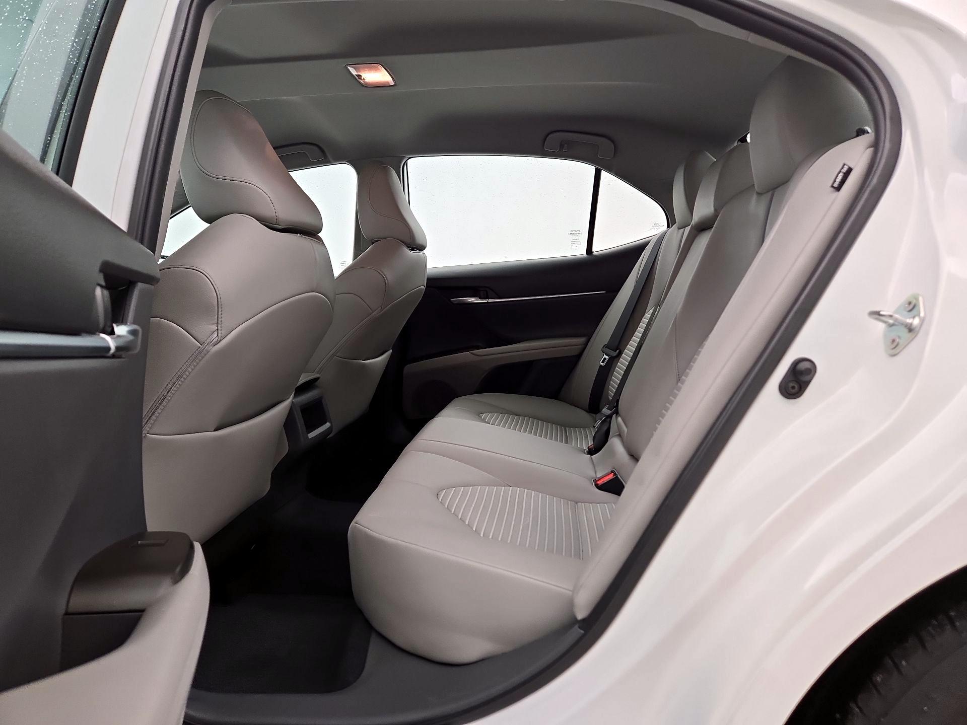 Thumbnail: 2022 Toyota Camry - 19